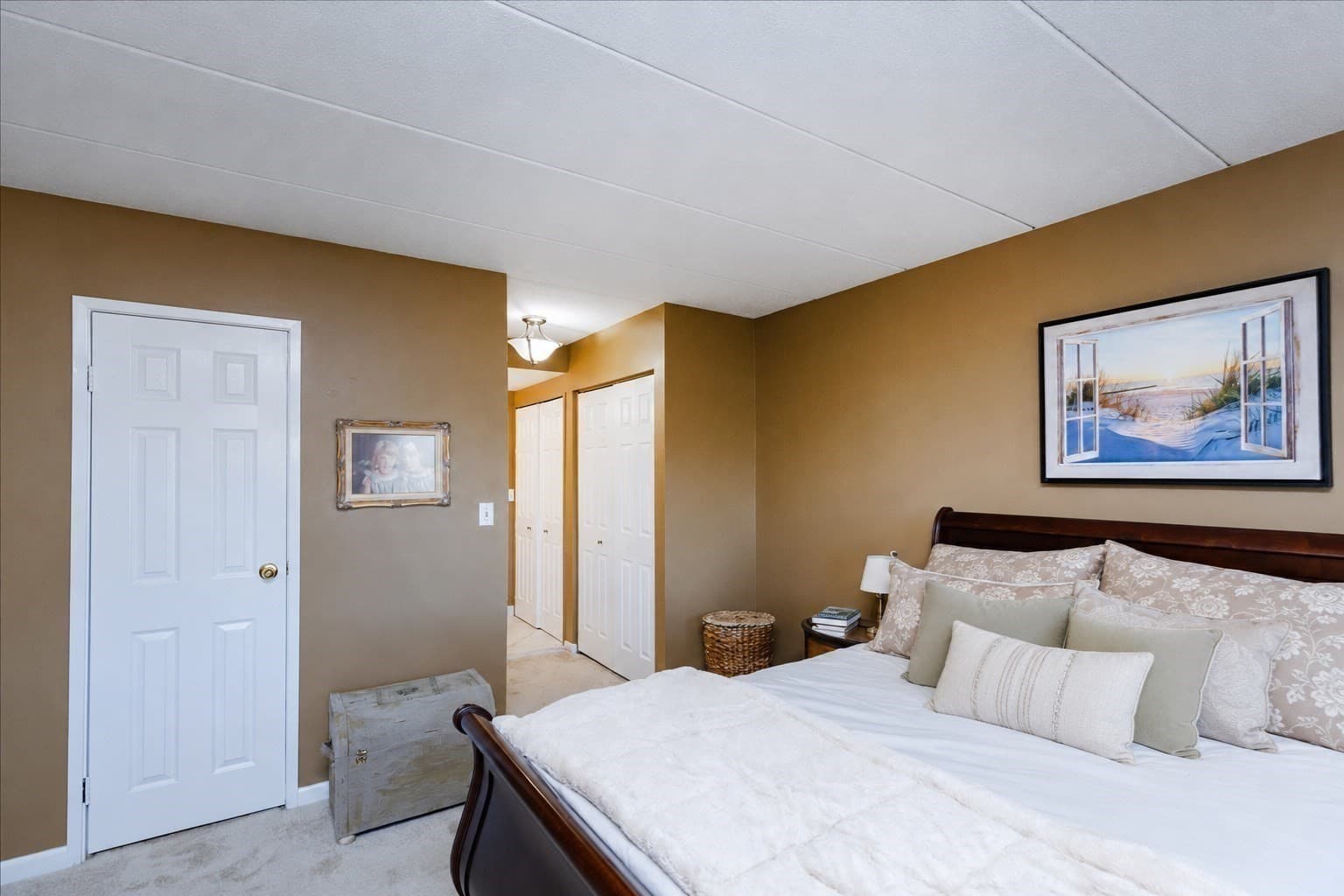 Condominium at 10 Norman Street # 502, Salem MA 01970, Salem, photo 9 of 38