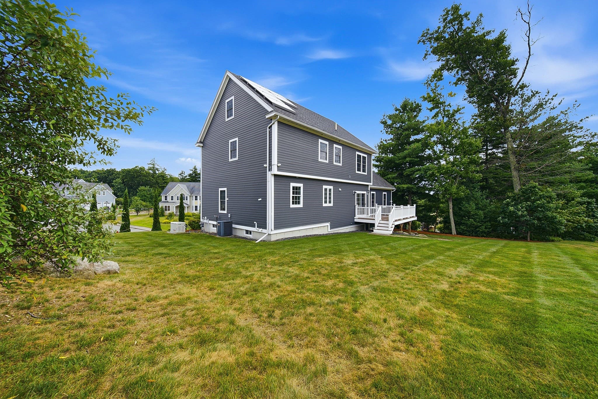 Single Family Residence at 52 Regency Dr, Dracut MA 01826, Dracut, photo 38 of 42