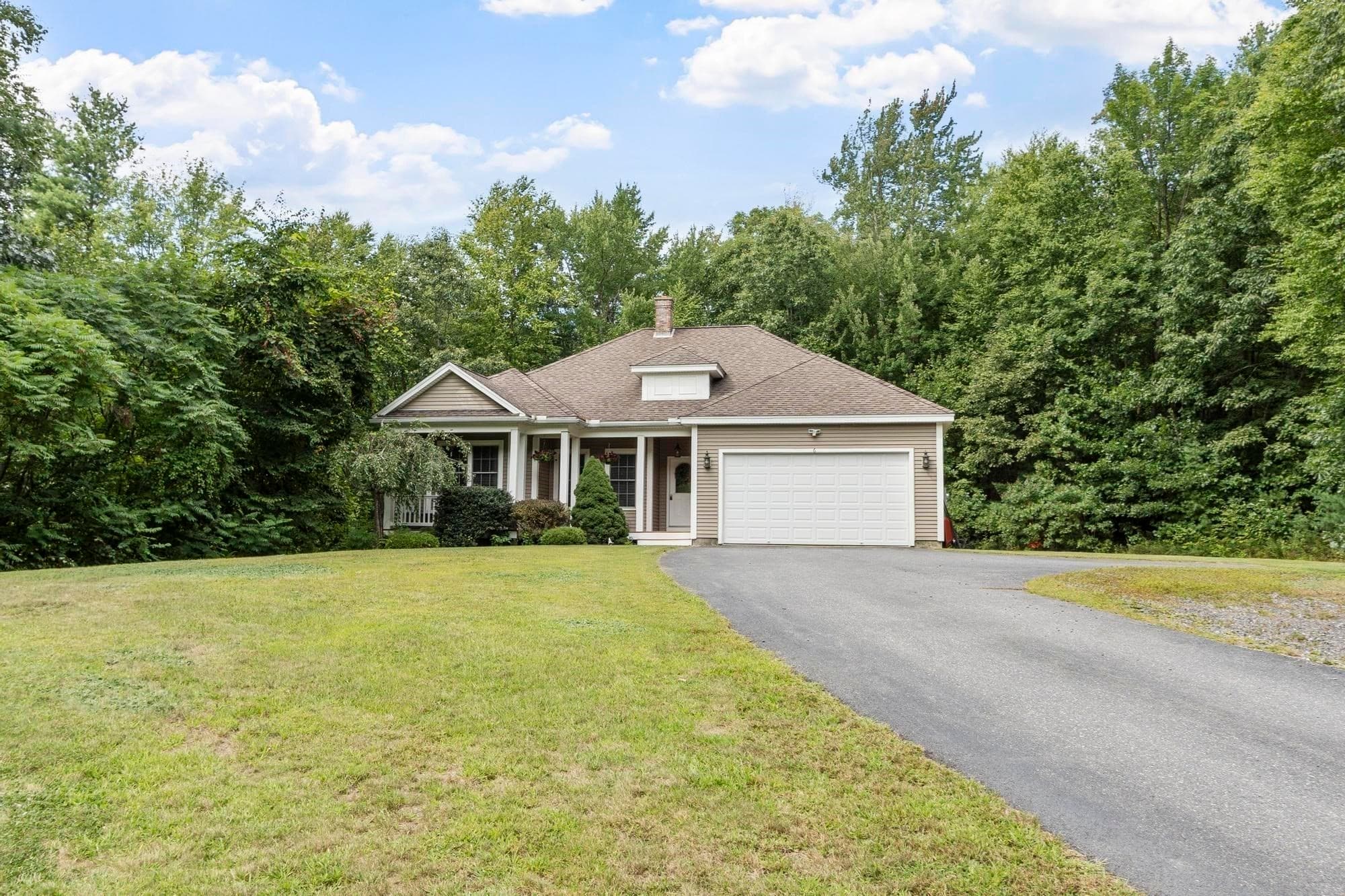 Single Family Residence at 6 Pheasant Hill Ln, Sterling MA 01564, Sterling, photo 2 of 42