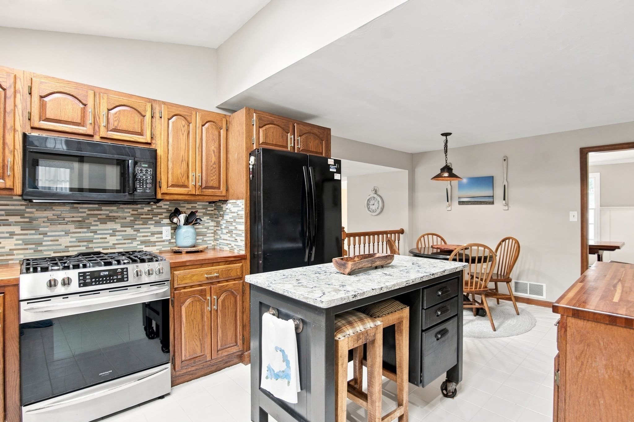 Single Family Residence at 60 Valleyview Road, Bellingham MA 02019, Bellingham, photo 9 of 38