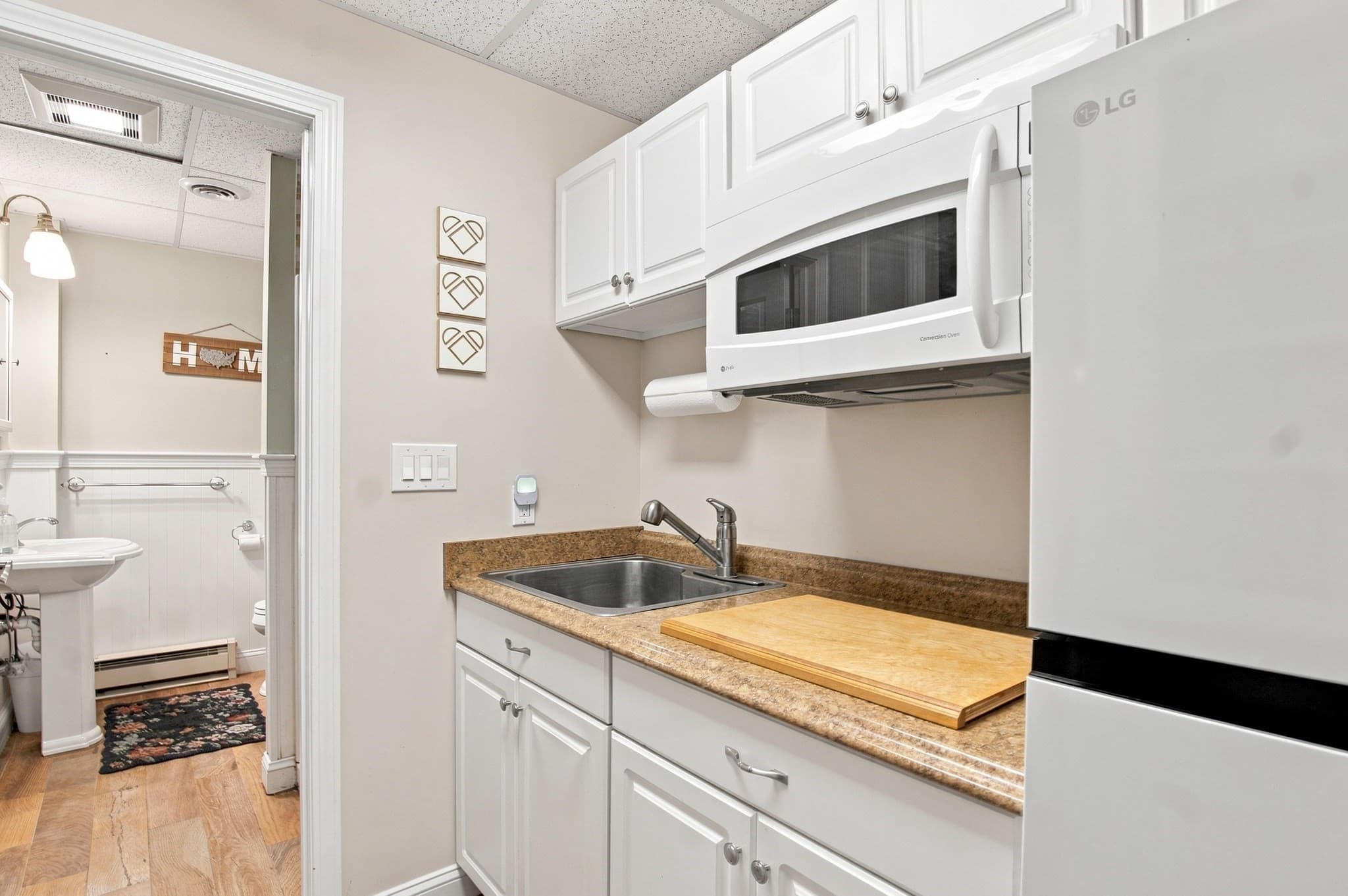 Single Family Residence at 60 Valleyview Road, Bellingham MA 02019, Bellingham, photo 30 of 38