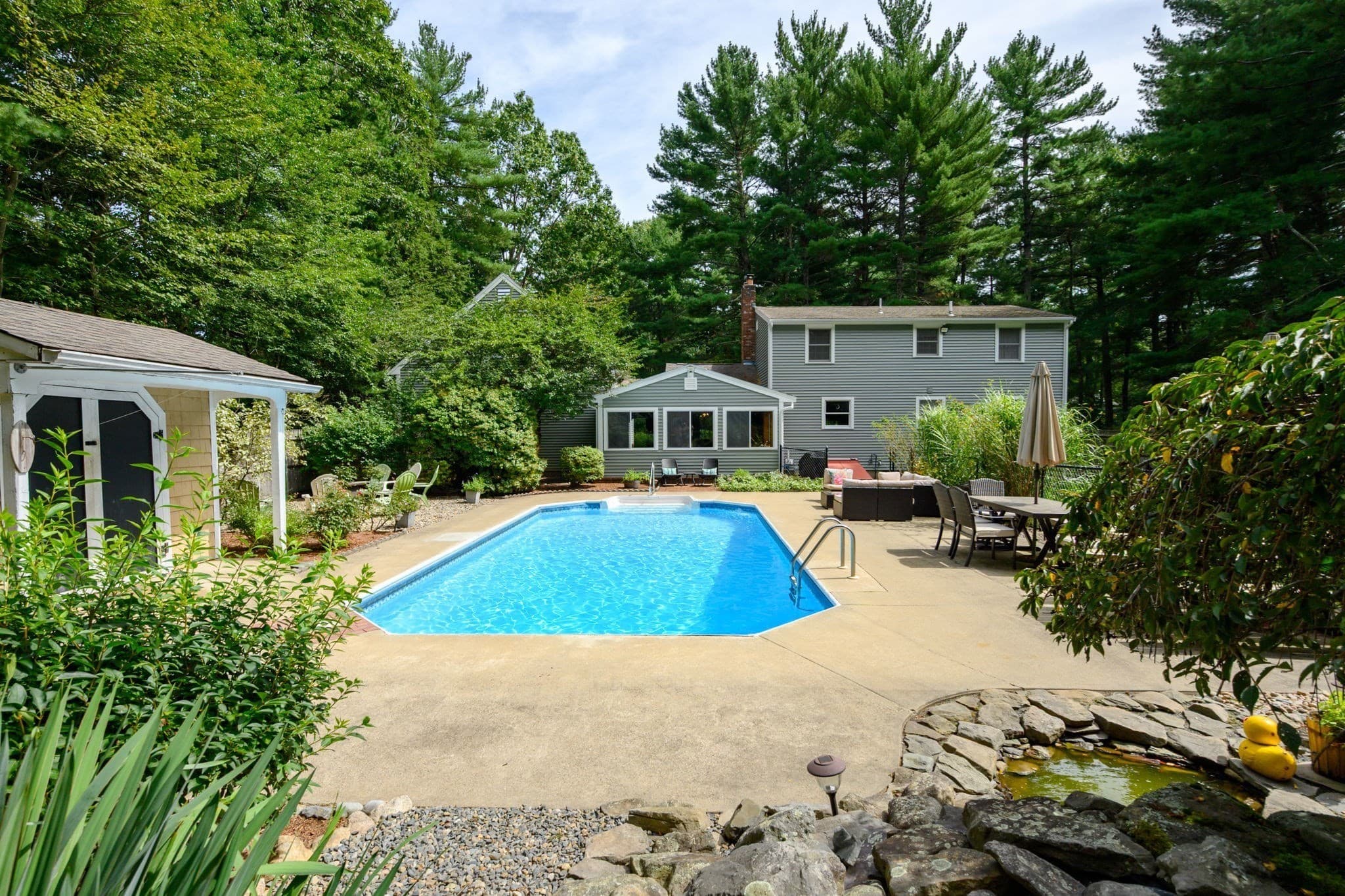 Single Family Residence at 86 Edgewater Dr, Pembroke MA 02359, Pembroke, photo 2 of 37
