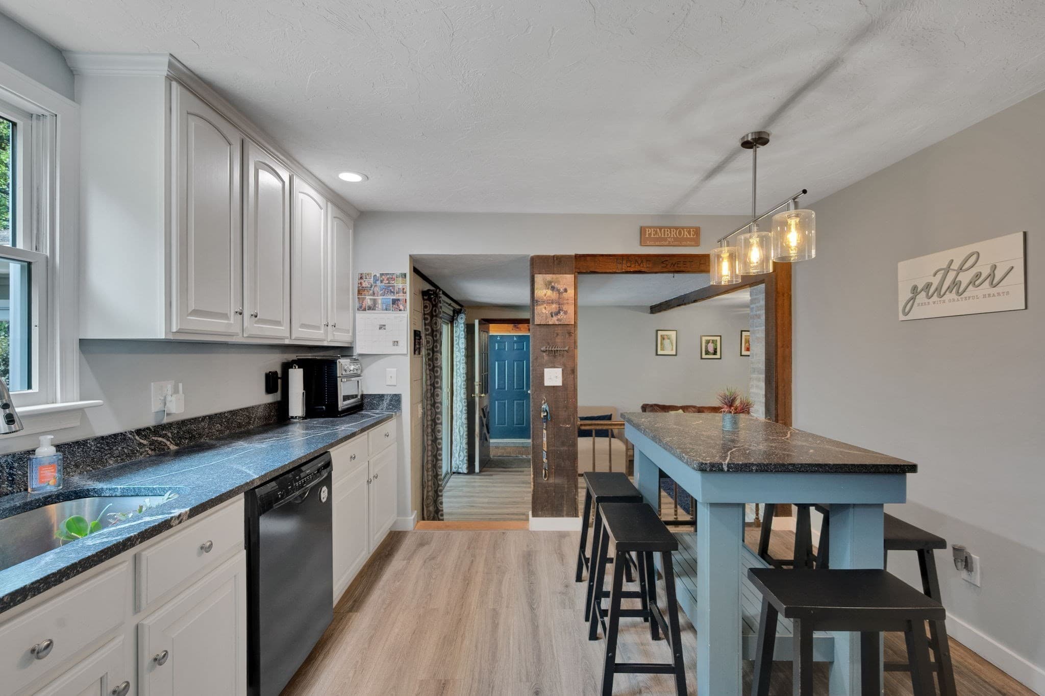 Single Family Residence at 86 Edgewater Dr, Pembroke MA 02359, Pembroke, photo 12 of 37