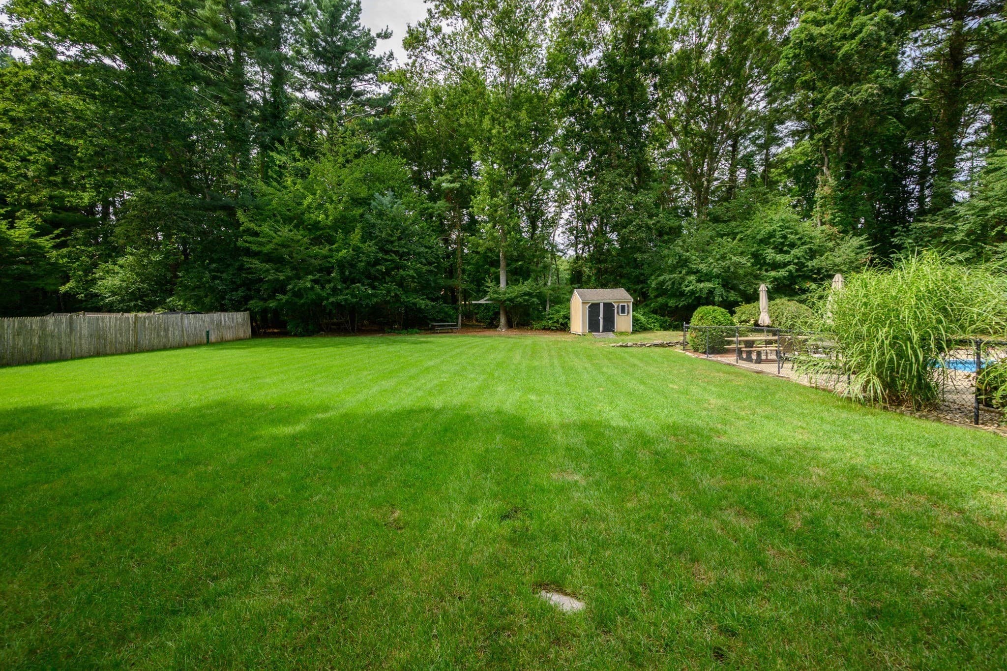 Single Family Residence at 86 Edgewater Dr, Pembroke MA 02359, Pembroke, photo 32 of 37