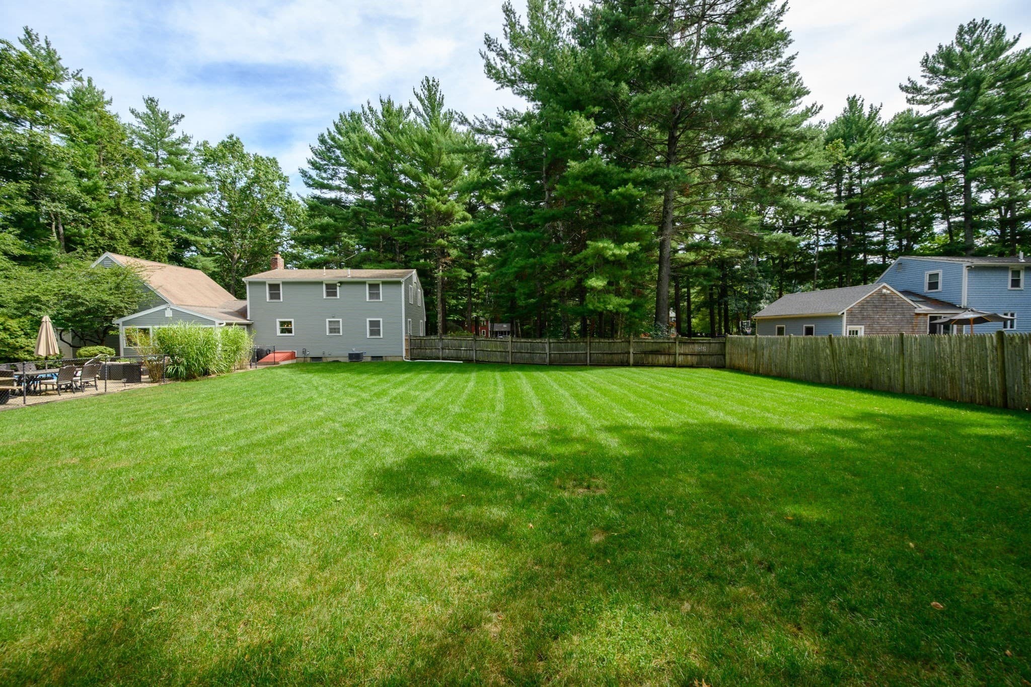 Single Family Residence at 86 Edgewater Dr, Pembroke MA 02359, Pembroke, photo 34 of 37
