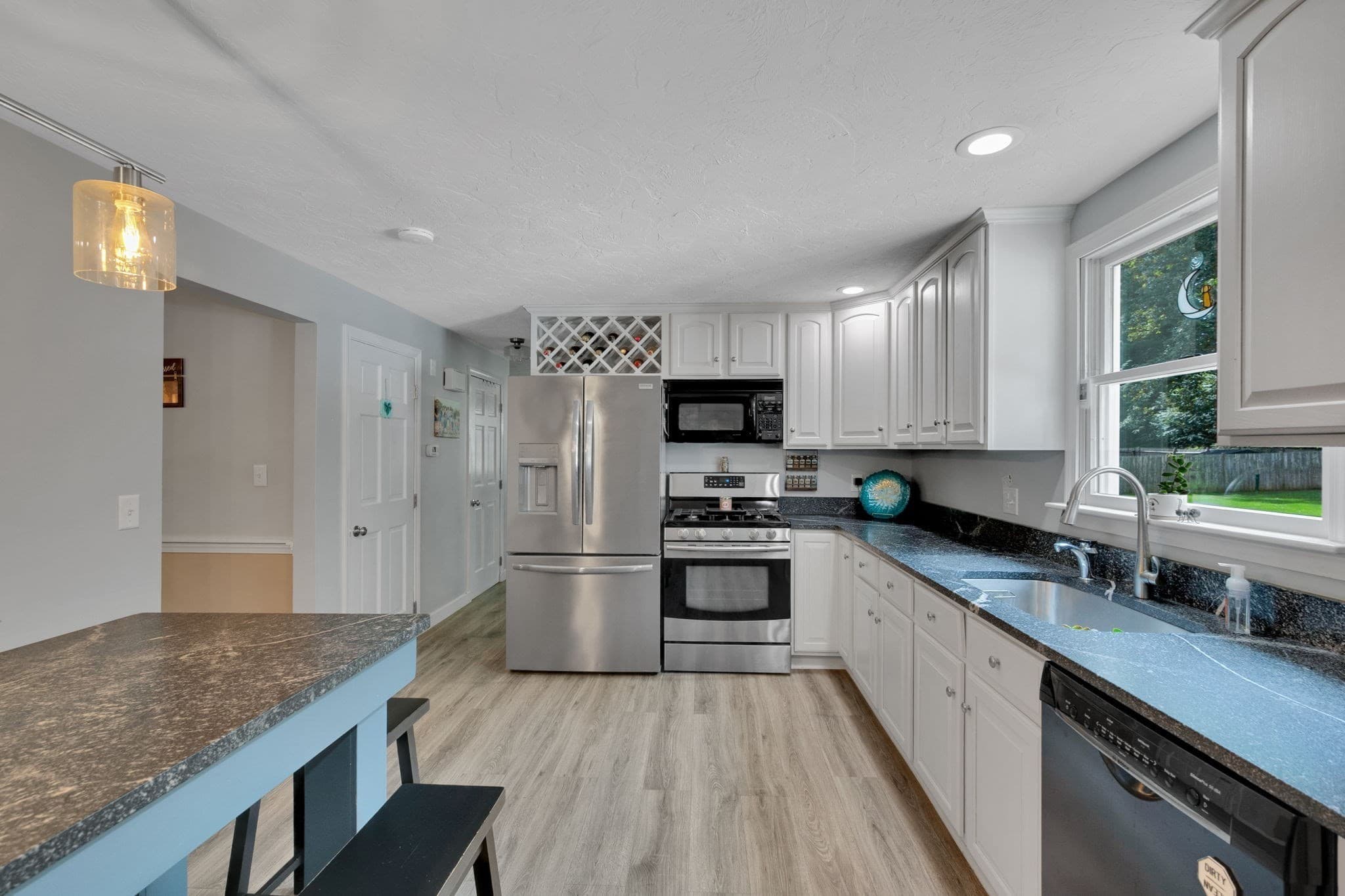 Single Family Residence at 86 Edgewater Dr, Pembroke MA 02359, Pembroke, photo 10 of 37