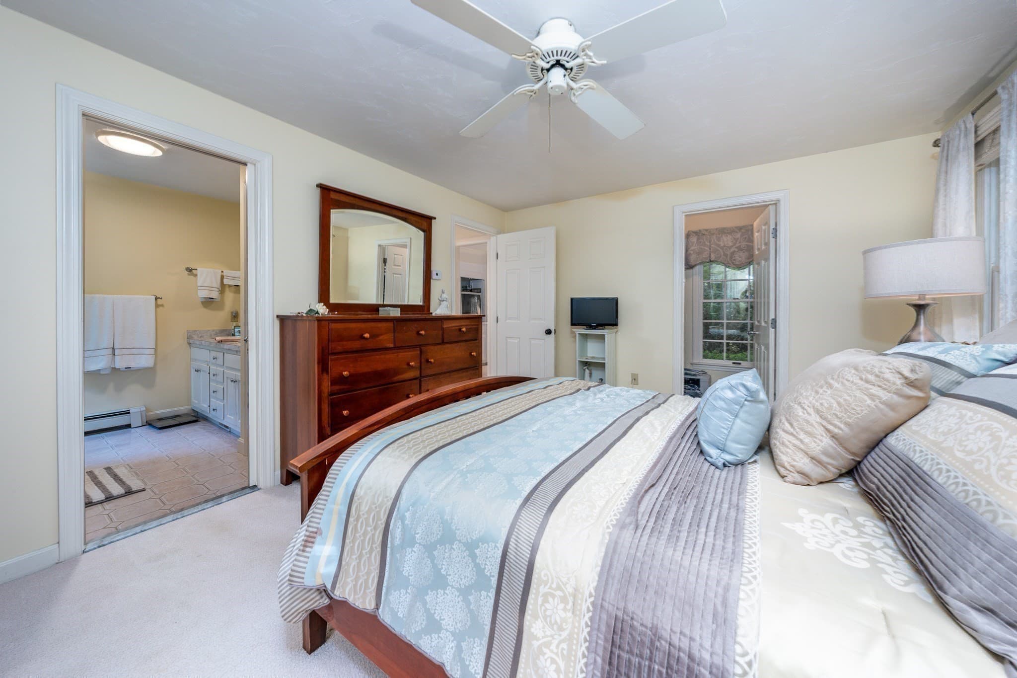 Single Family Residence at 19 Elmcroft Way, Yarmouth MA 02675, Yarmouth, photo 15 of 39