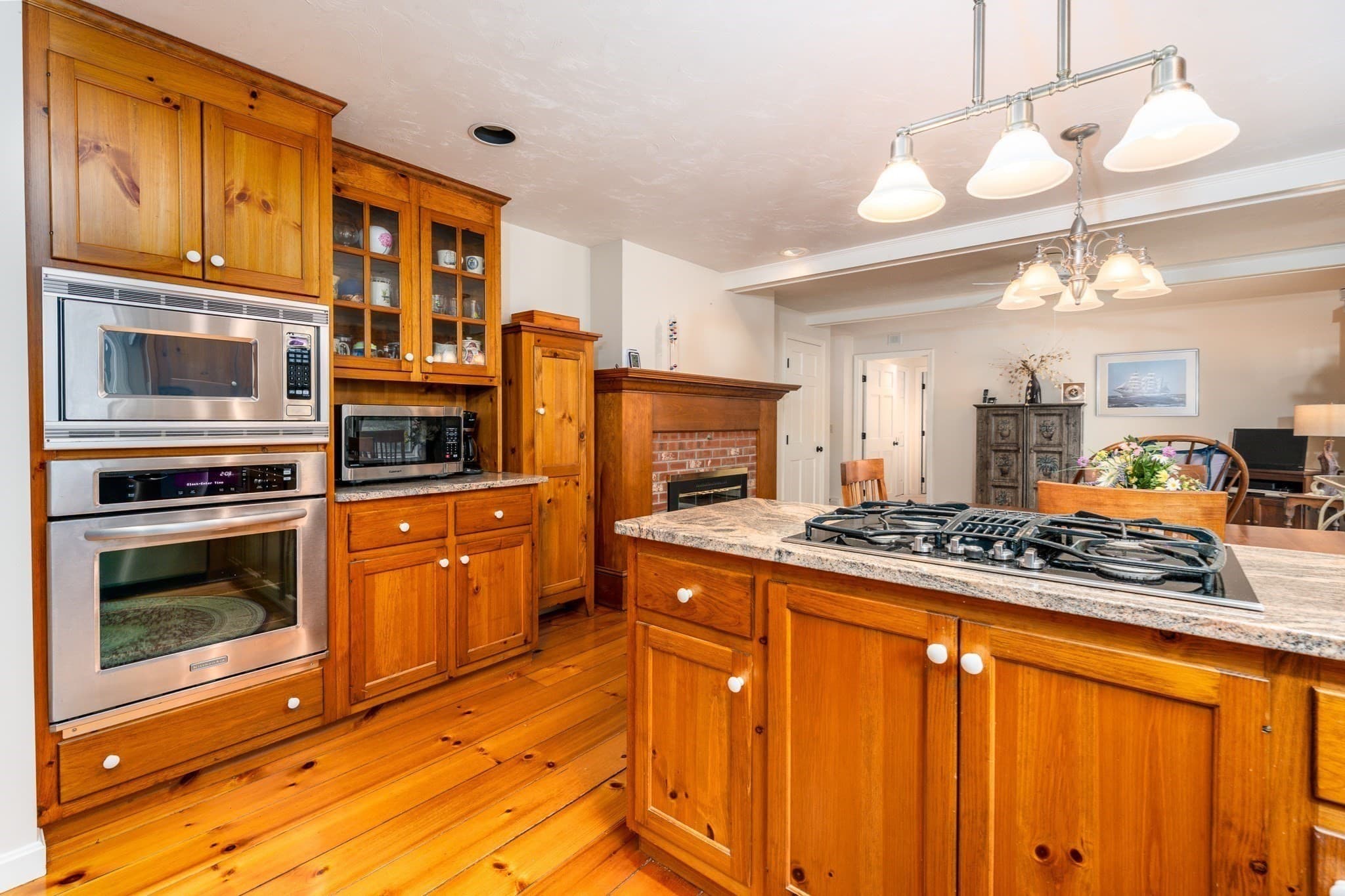 Single Family Residence at 19 Elmcroft Way, Yarmouth MA 02675, Yarmouth, photo 4 of 39