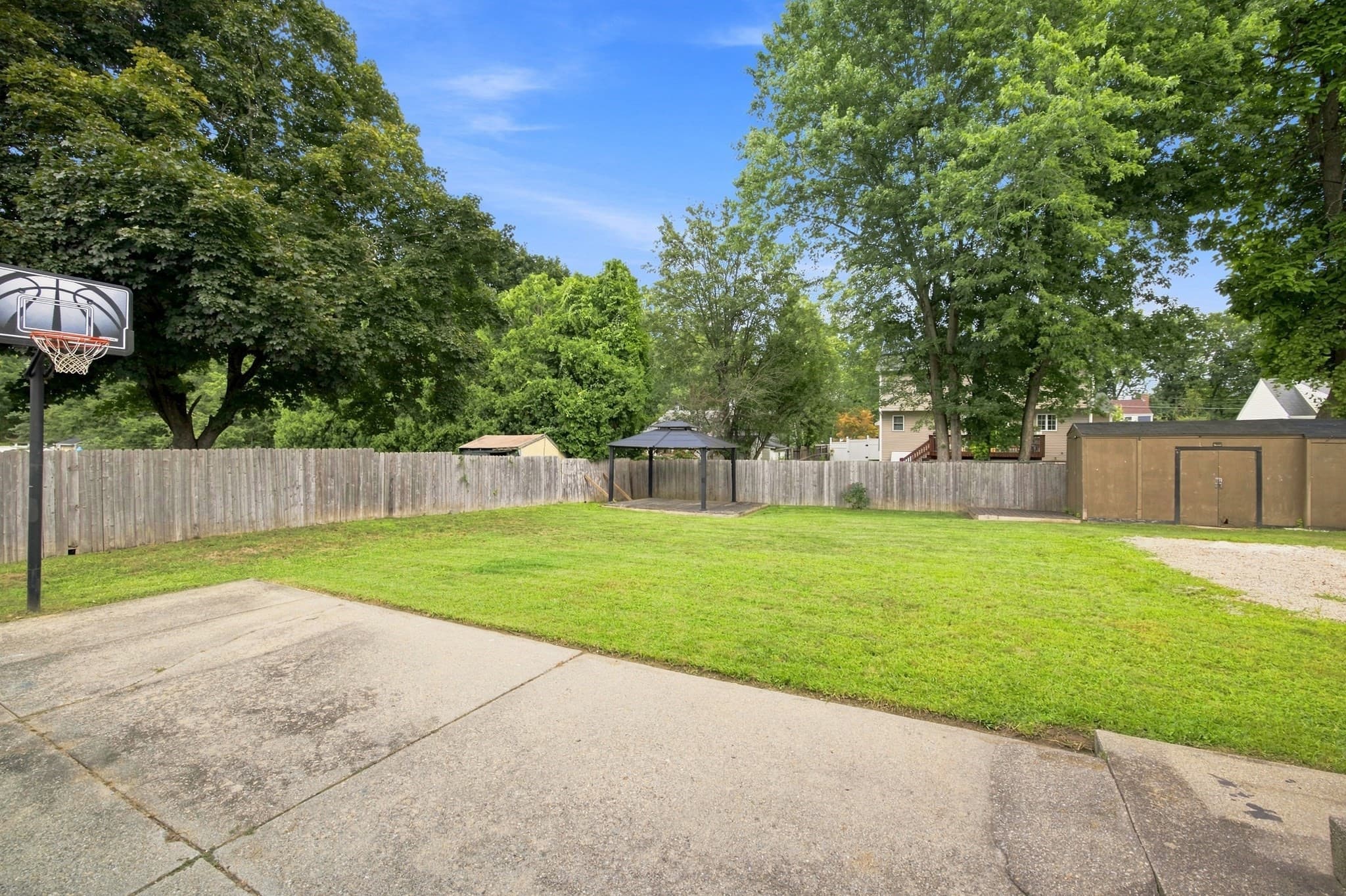 Single Family Residence at 63 Martel Rd, Springfield MA 01119, Springfield, photo 13 of 39