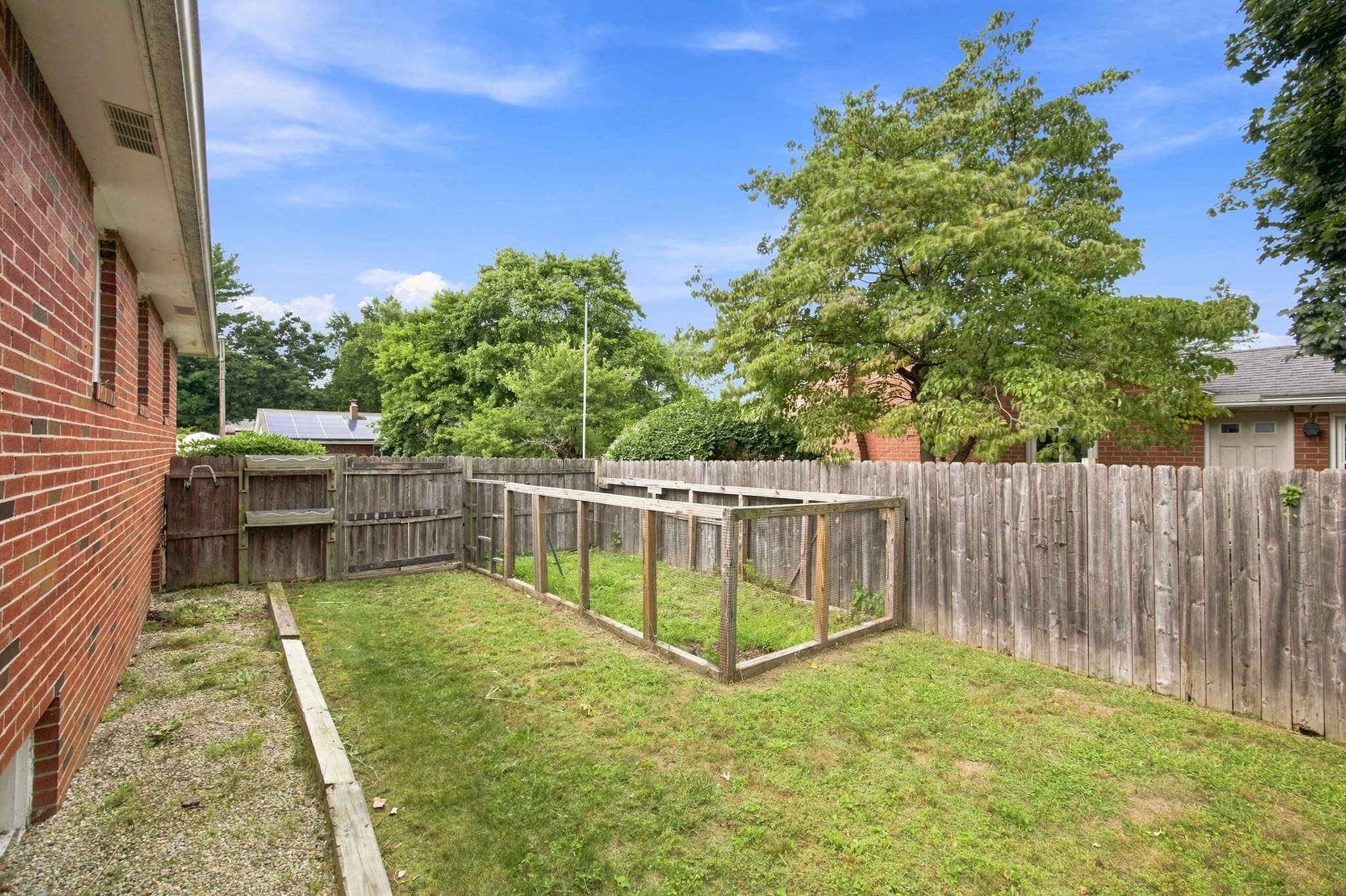 Single Family Residence at 63 Martel Rd, Springfield MA 01119, Springfield, photo 12 of 39