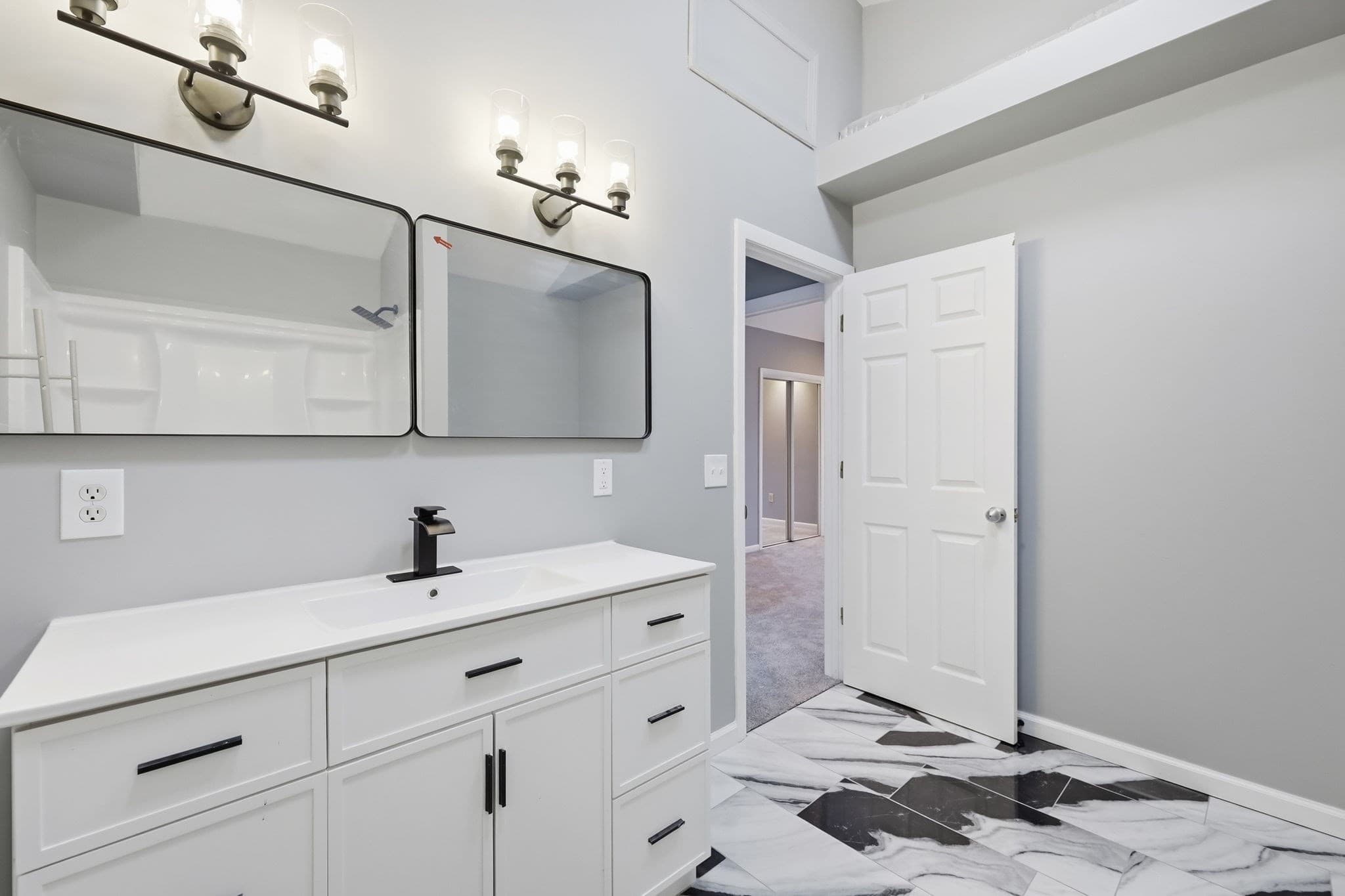 Single Family Residence at 5 Timber Ln, Holyoke MA 01040, Holyoke, photo 20 of 32