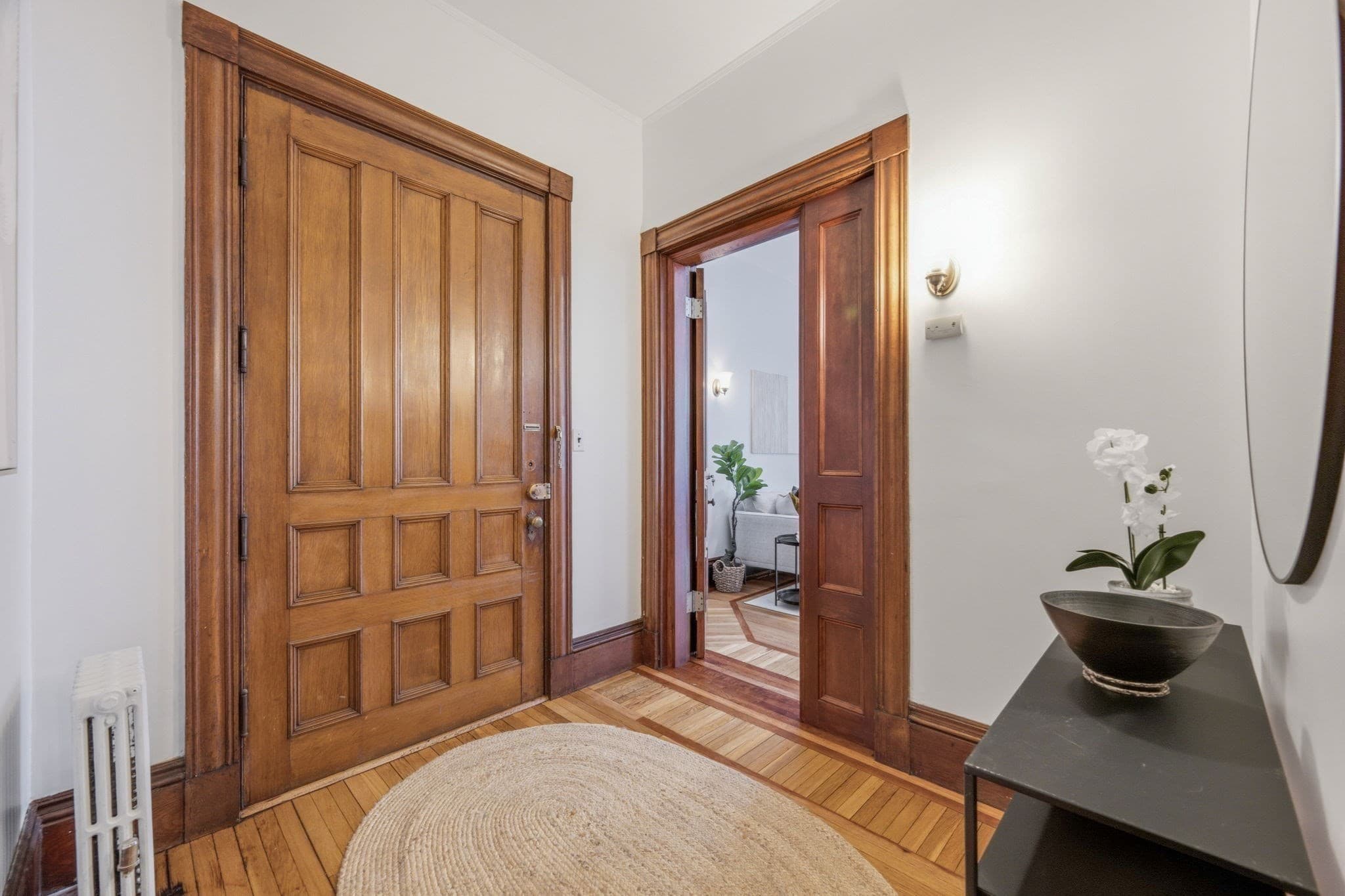 Condominium at 62 Cypress # 1, Brookline MA 02445, Brookline, photo 12 of 38