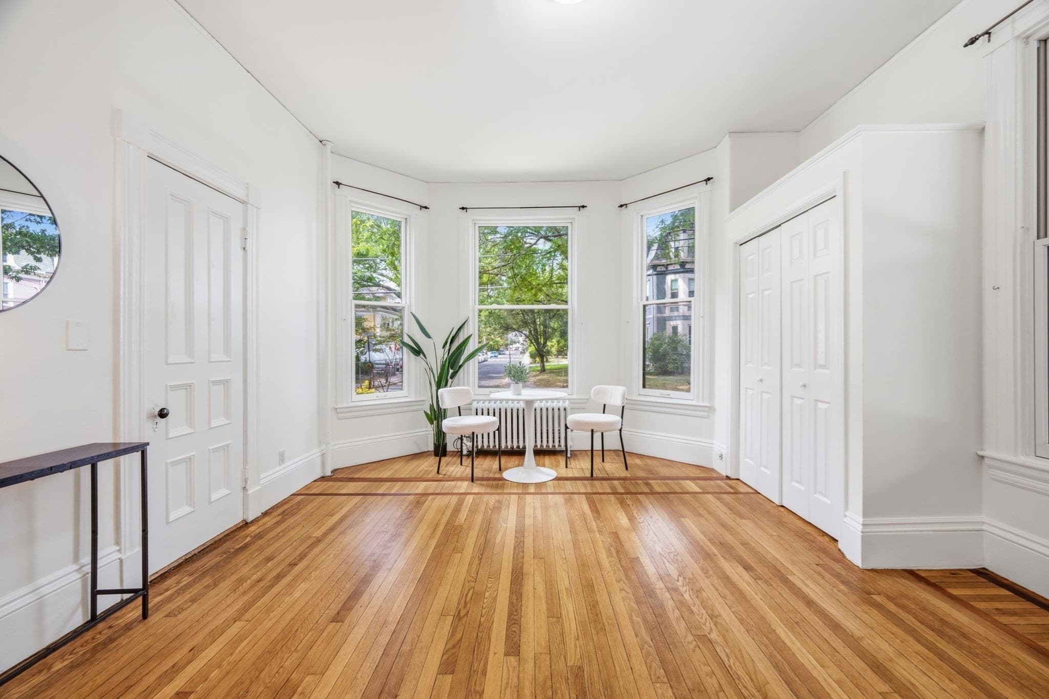 Condominium at 62 Cypress # 1, Brookline MA 02445, Brookline, photo 5 of 38