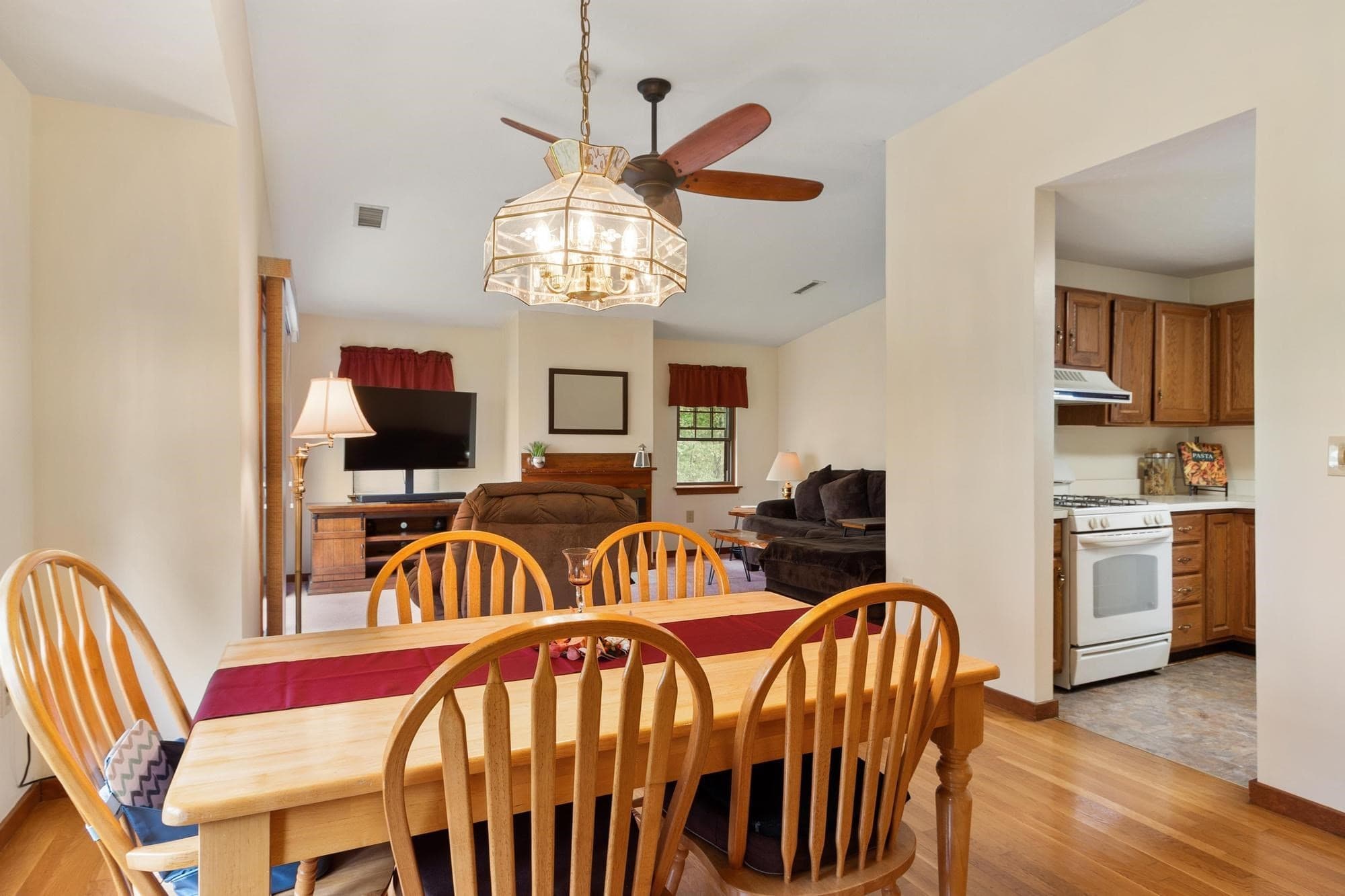 Condominium at 1 Victoria Dr # 1, Auburn MA 01501, Auburn, photo 7 of 32