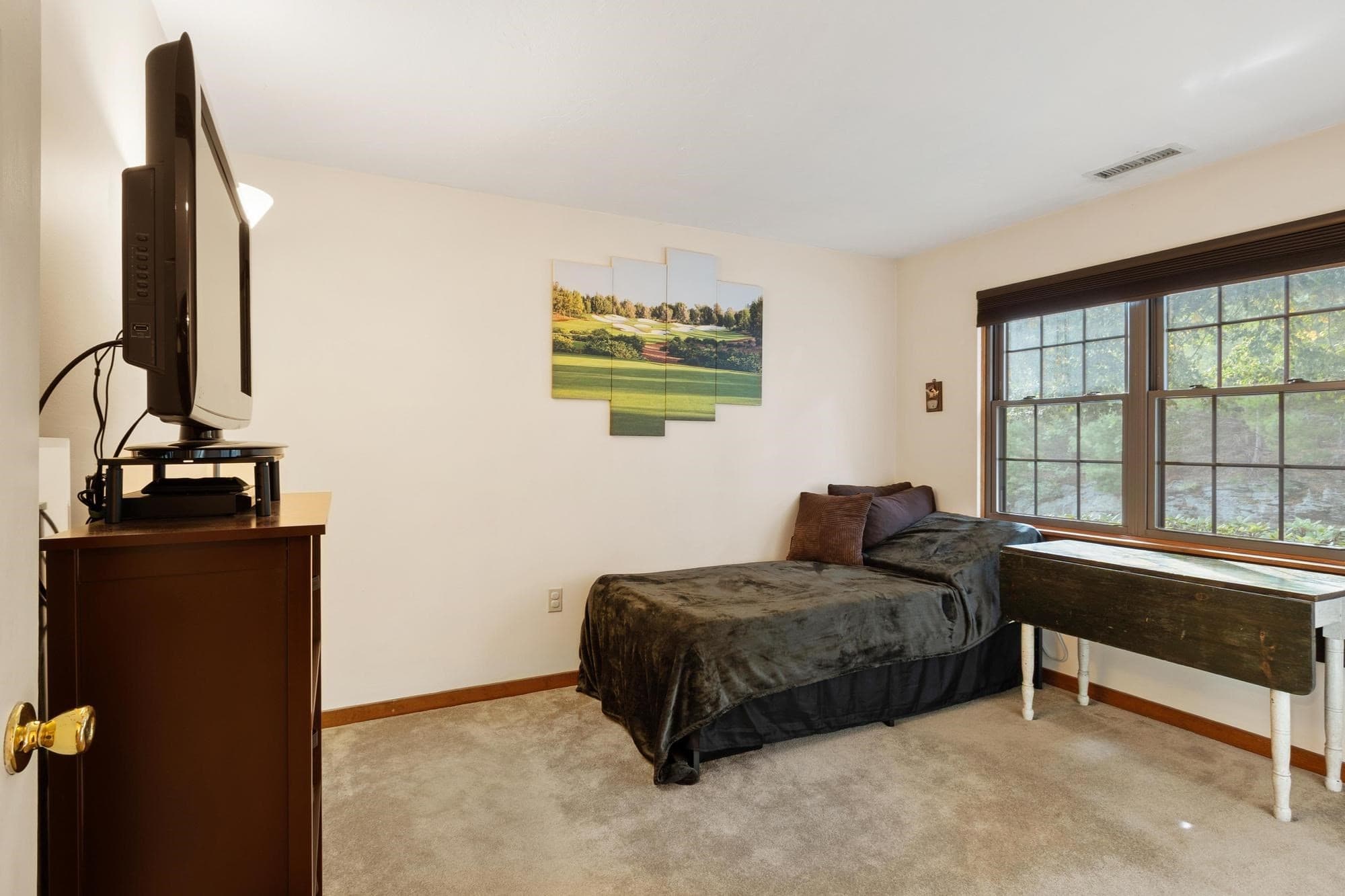 Condominium at 1 Victoria Dr # 1, Auburn MA 01501, Auburn, photo 19 of 32