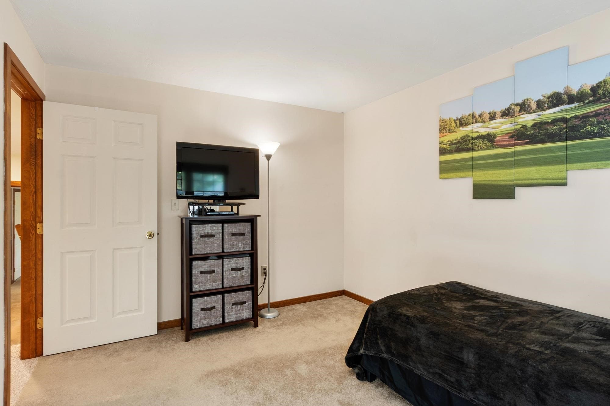 Condominium at 1 Victoria Dr # 1, Auburn MA 01501, Auburn, photo 21 of 32