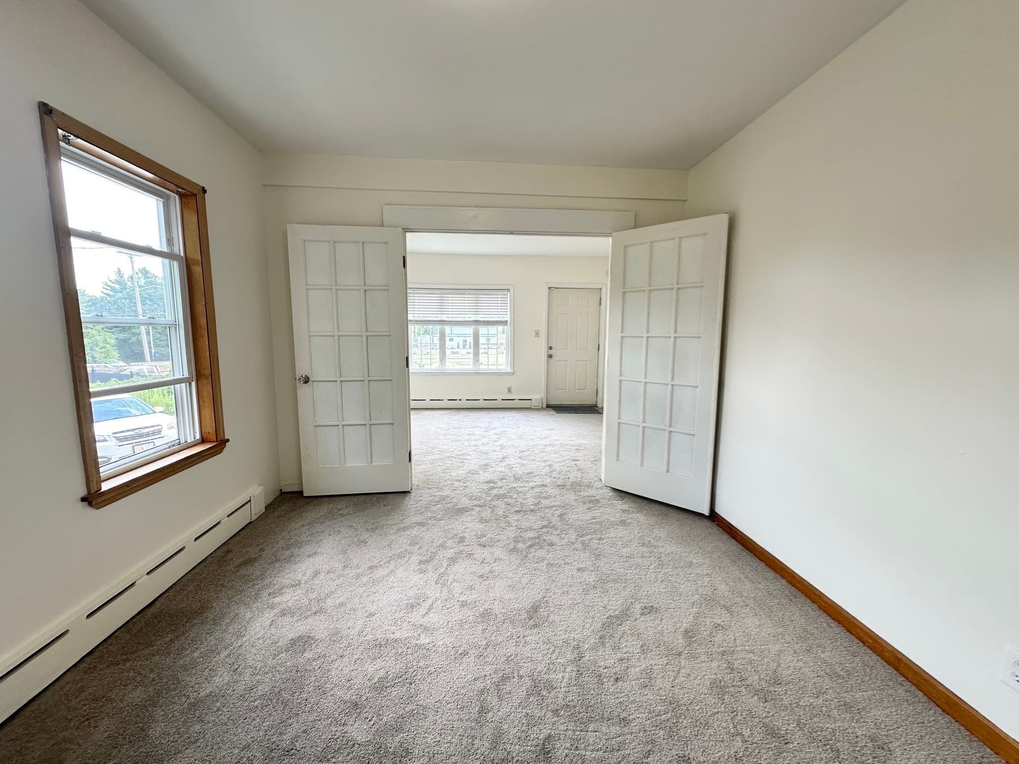 Single Family Residence at 202 N Quarry St, Dartmouth MA 02747, Dartmouth, photo 9 of 13