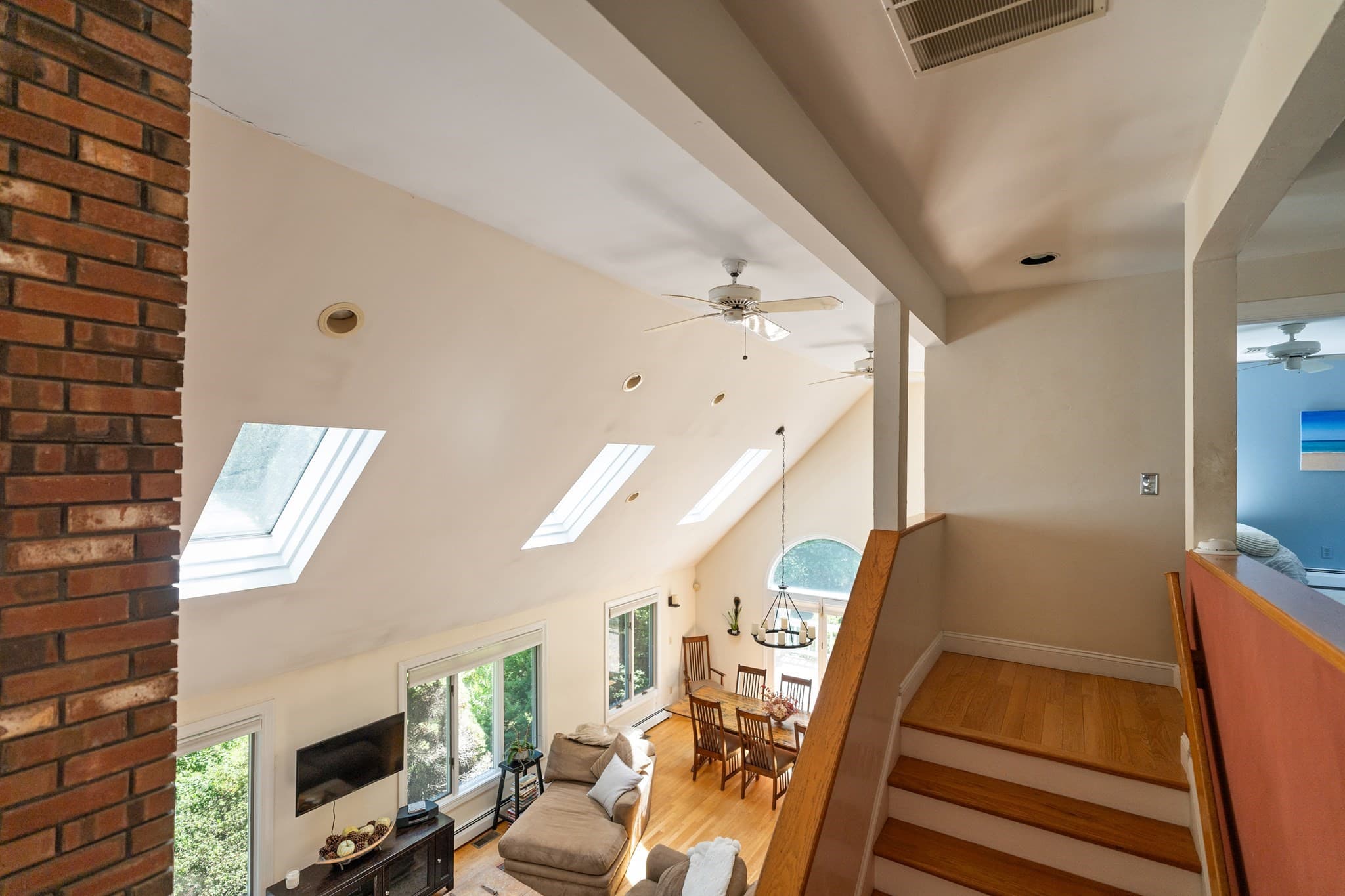 Single Family Residence at 39 Stuart Rd, Rochester MA 02770, Rochester, photo 15 of 32