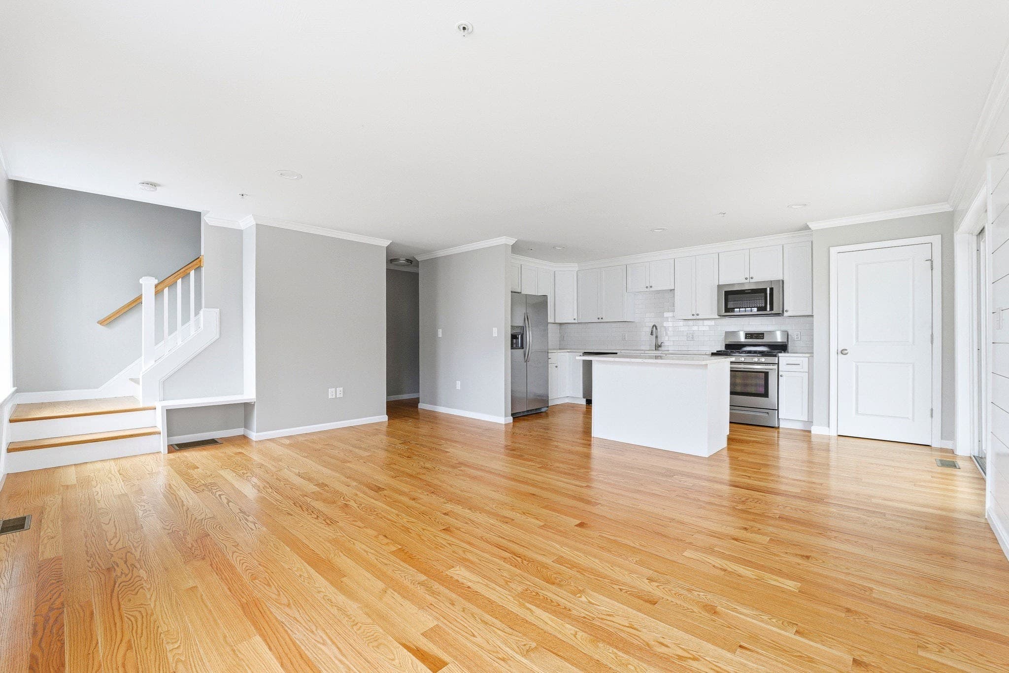 Condominium at 138 Elm Street # 35, Kingston MA 02364, Kingston, photo 2 of 25