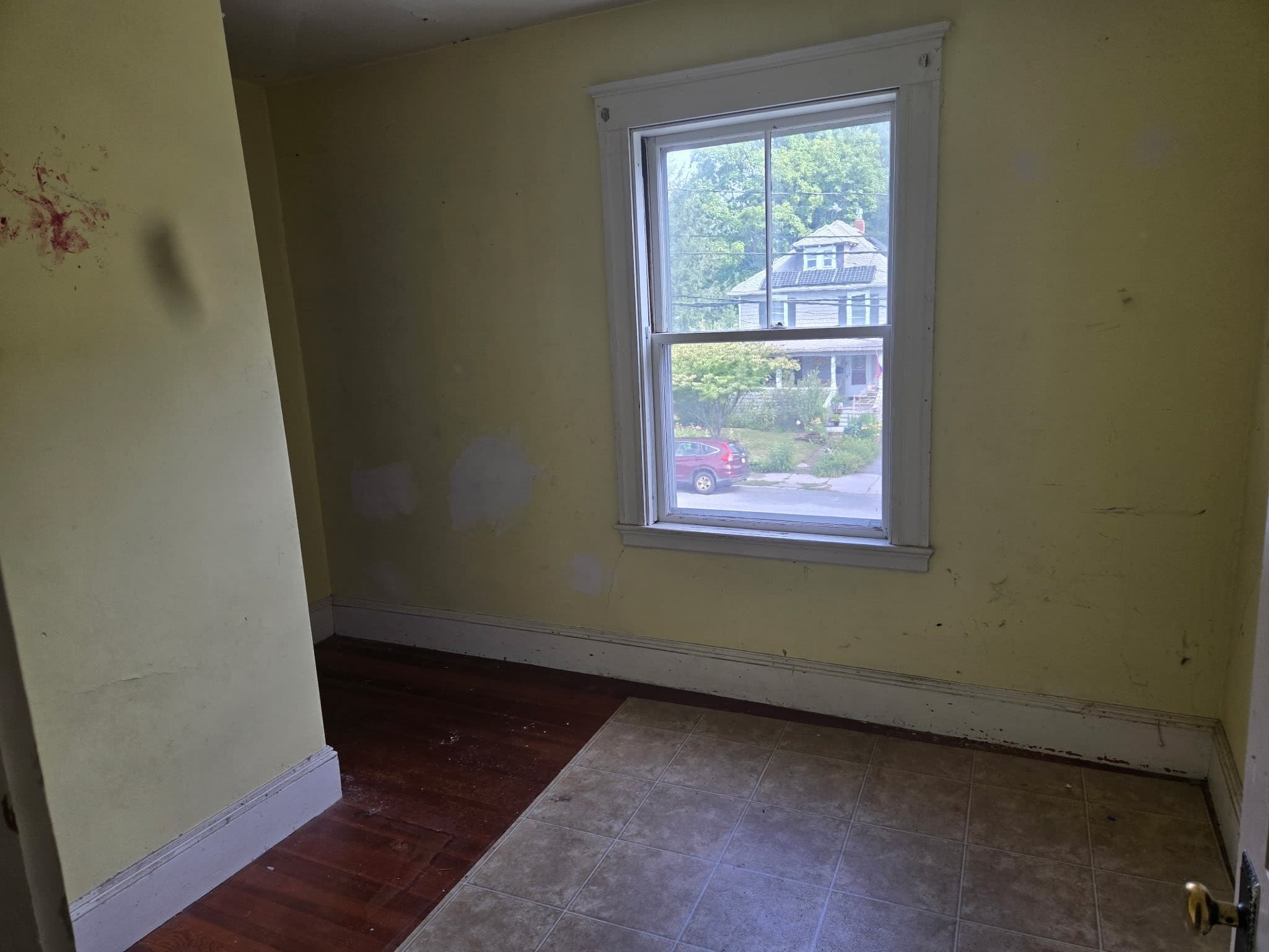 Single Family Residence at 27 Mansfield St, Framingham MA 01702, Framingham, photo 11 of 22