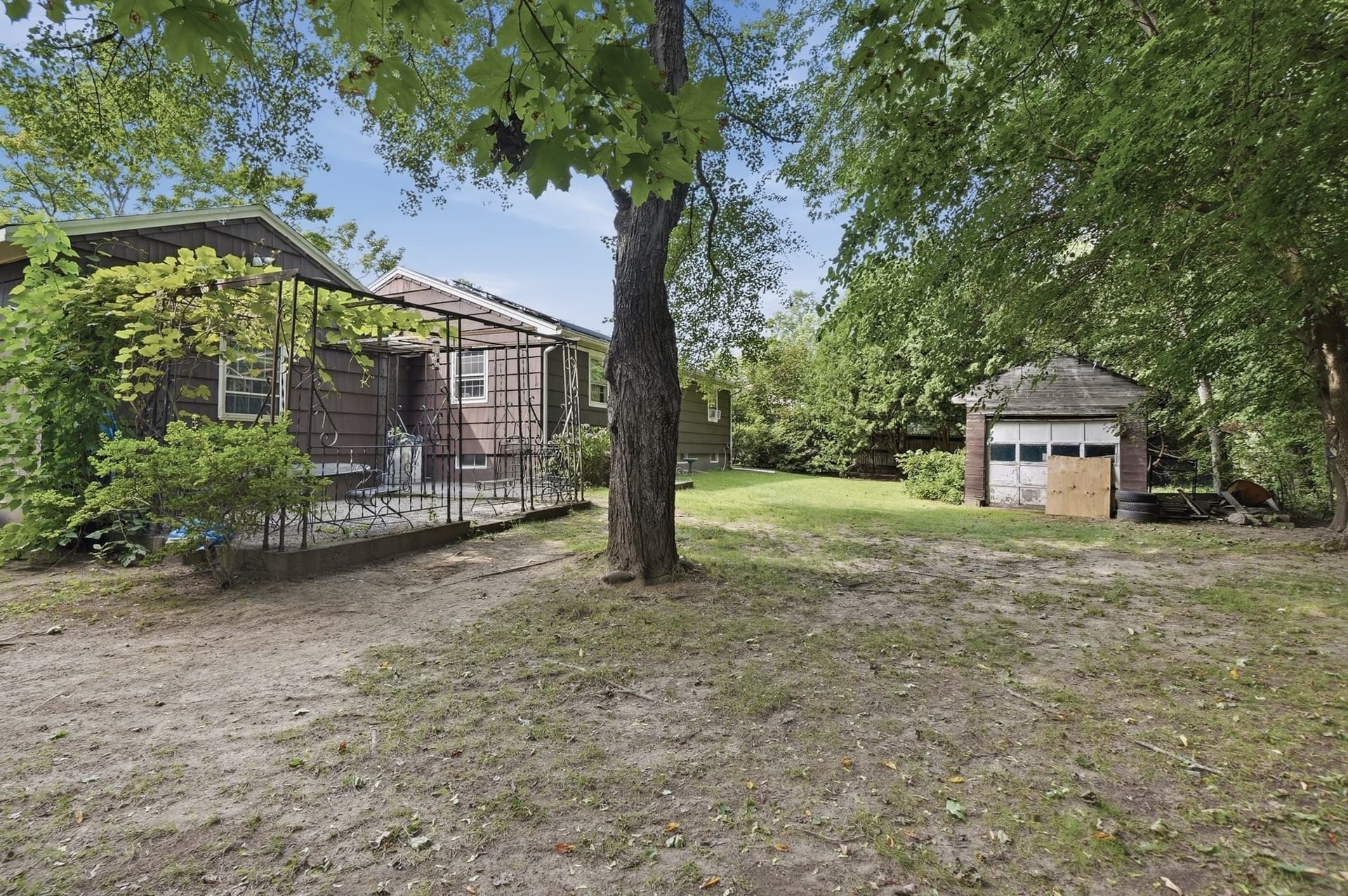 Single Family Residence at 3 Aldrich Avenue, Millbury MA 01527, photo 26 of 30