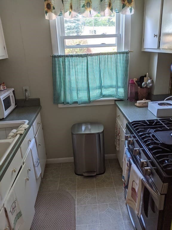 2 Family - 2 Units Up/Down at 53 Weare, Lawrence MA 01843, Lawrence, photo 11 of 29