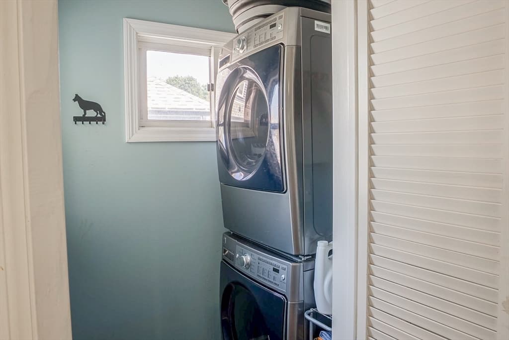 Condominium at 26-28 Quincy St # 26, Watertown MA 02472, Watertown, photo 15 of 27