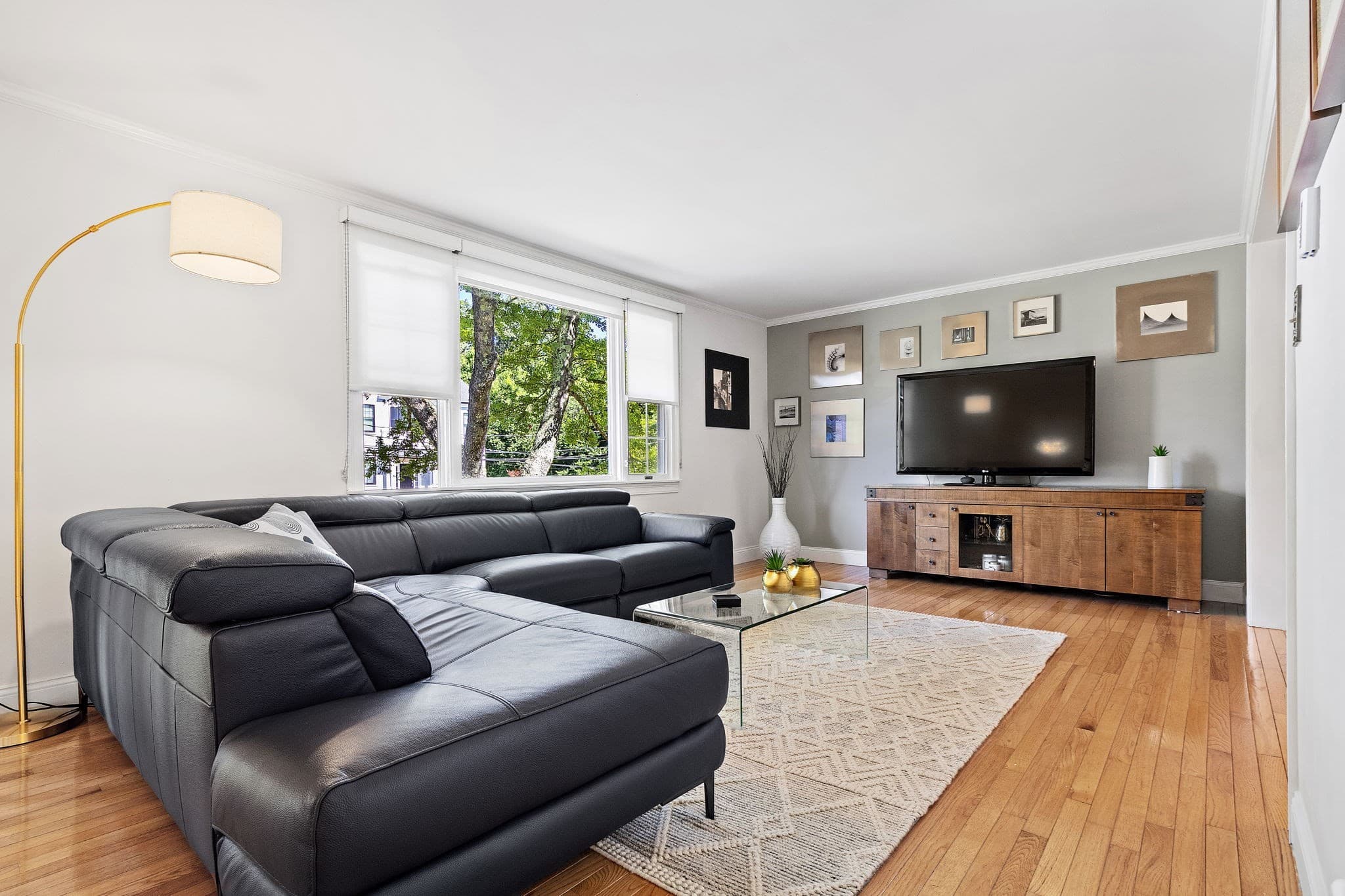 Single Family Residence at 3 Young St, Lexington MA 02420, Lexington, photo 5 of 42
