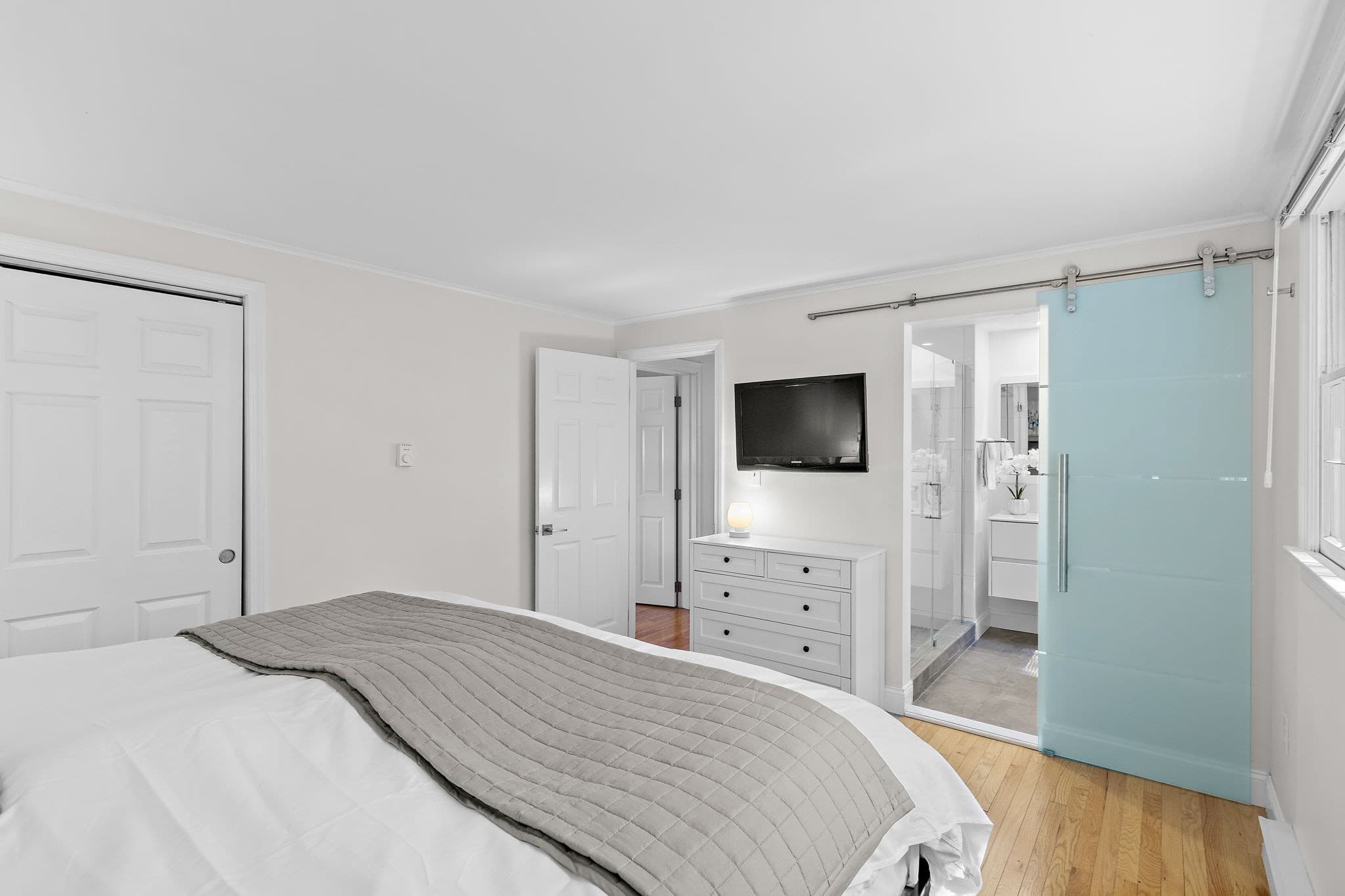 Single Family Residence at 3 Young St, Lexington MA 02420, Lexington, photo 21 of 42