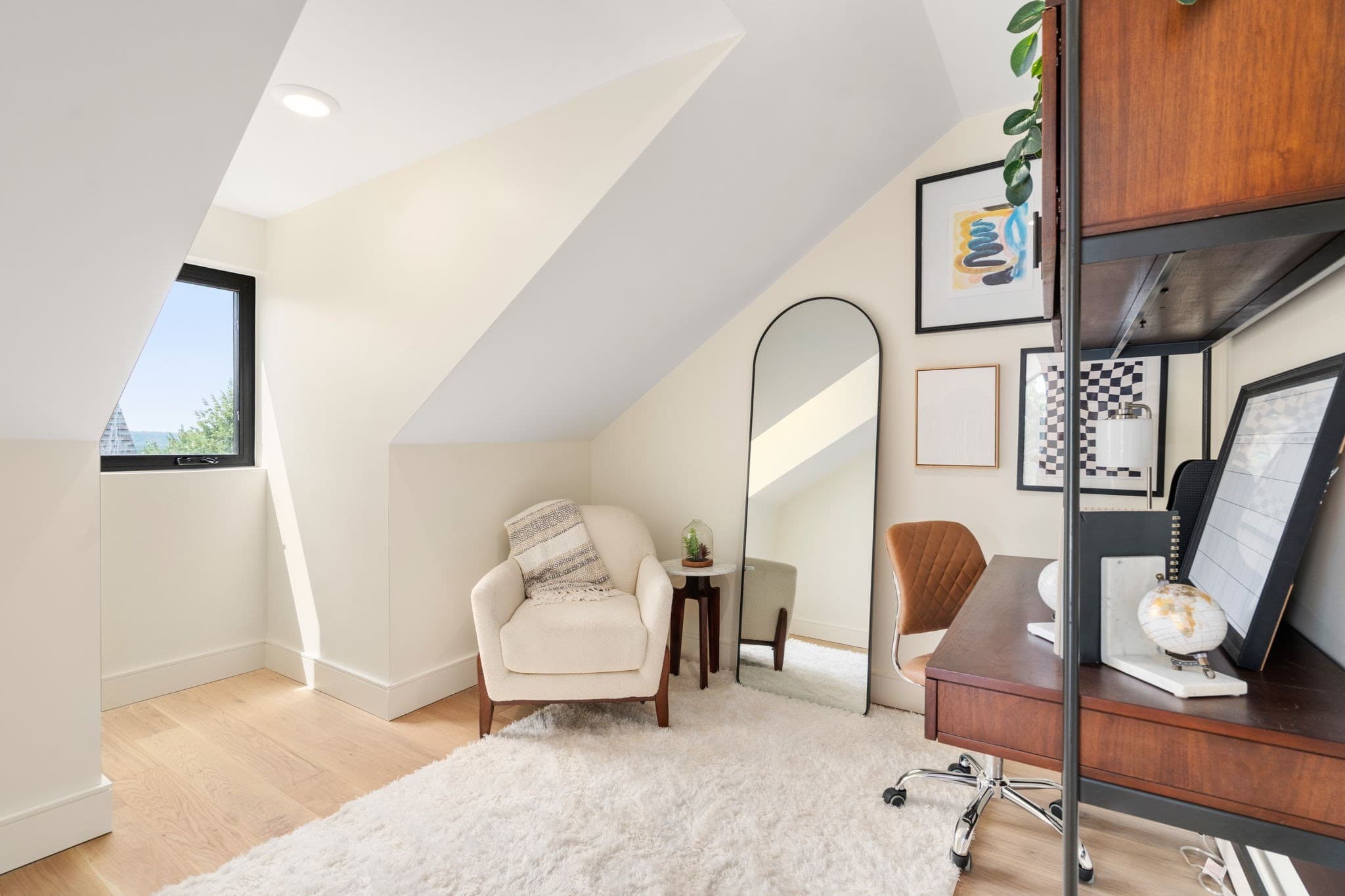 Single Family Residence at 31 Conwell Ave, Somerville MA 02144, Somerville, photo 22 of 30