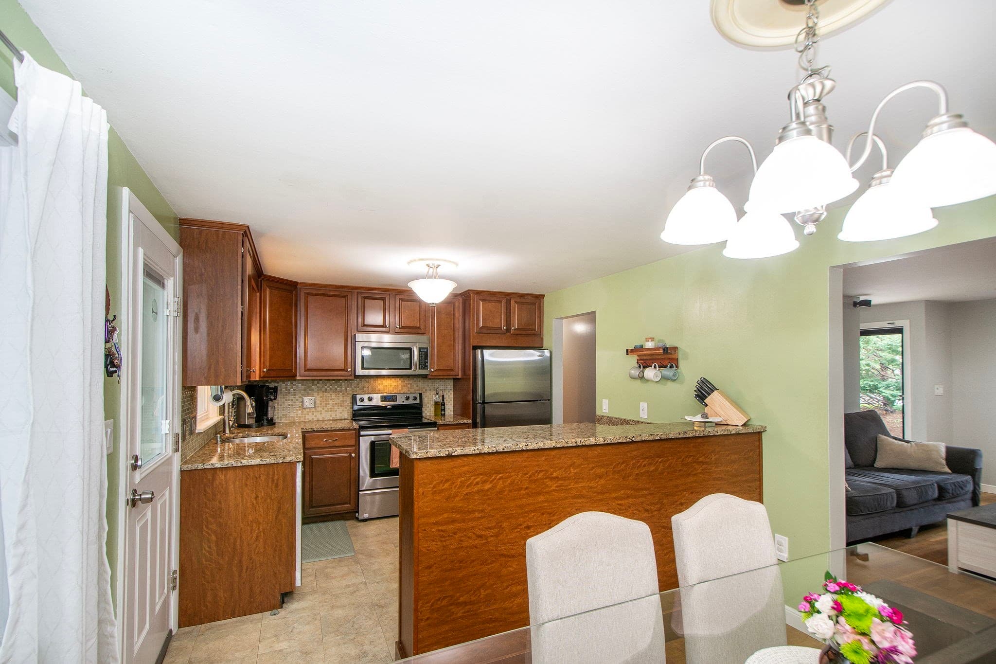 Single Family Residence at 504 Page Street, Avon MA 02322, Avon, photo 5 of 34