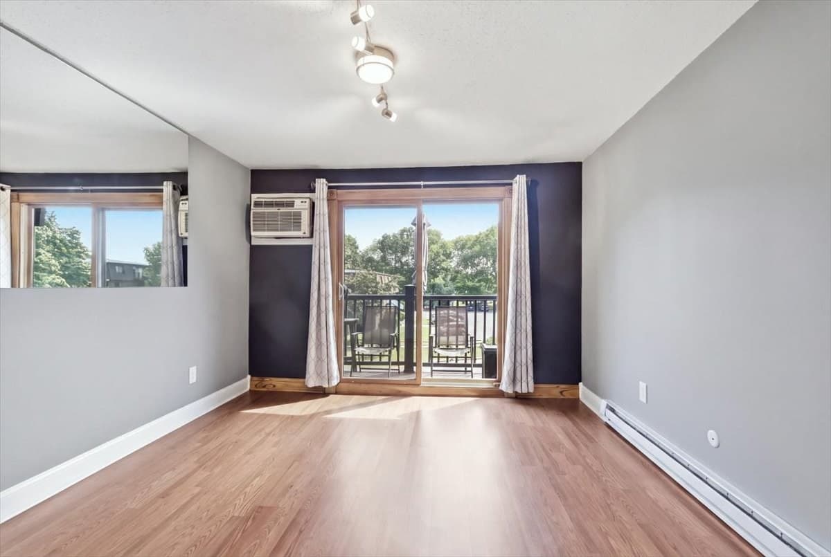 Condominium at 2 Karena Drive # 12, Taunton MA 02780, Taunton, photo 12 of 32