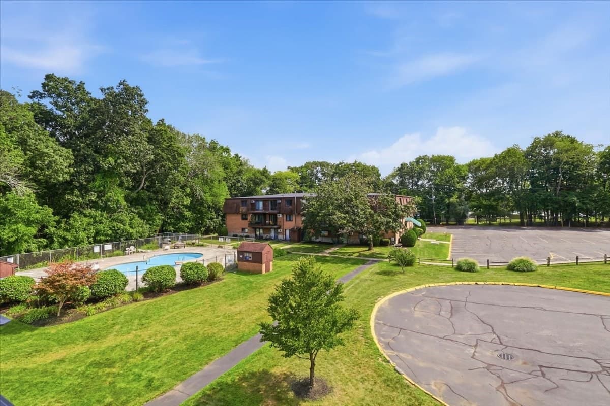 Condominium at 2 Karena Drive # 12, Taunton MA 02780, Taunton, photo 25 of 32