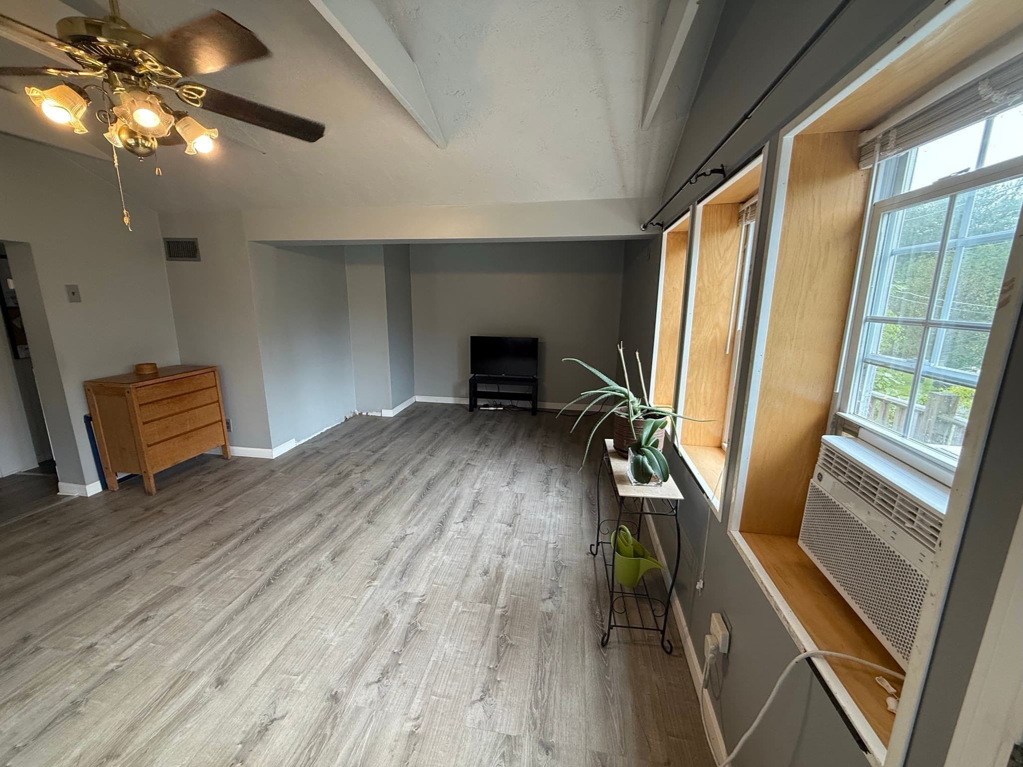 Single Family Residence at 21 Freeman Ave, Webster MA 01570, Webster, photo 16 of 39