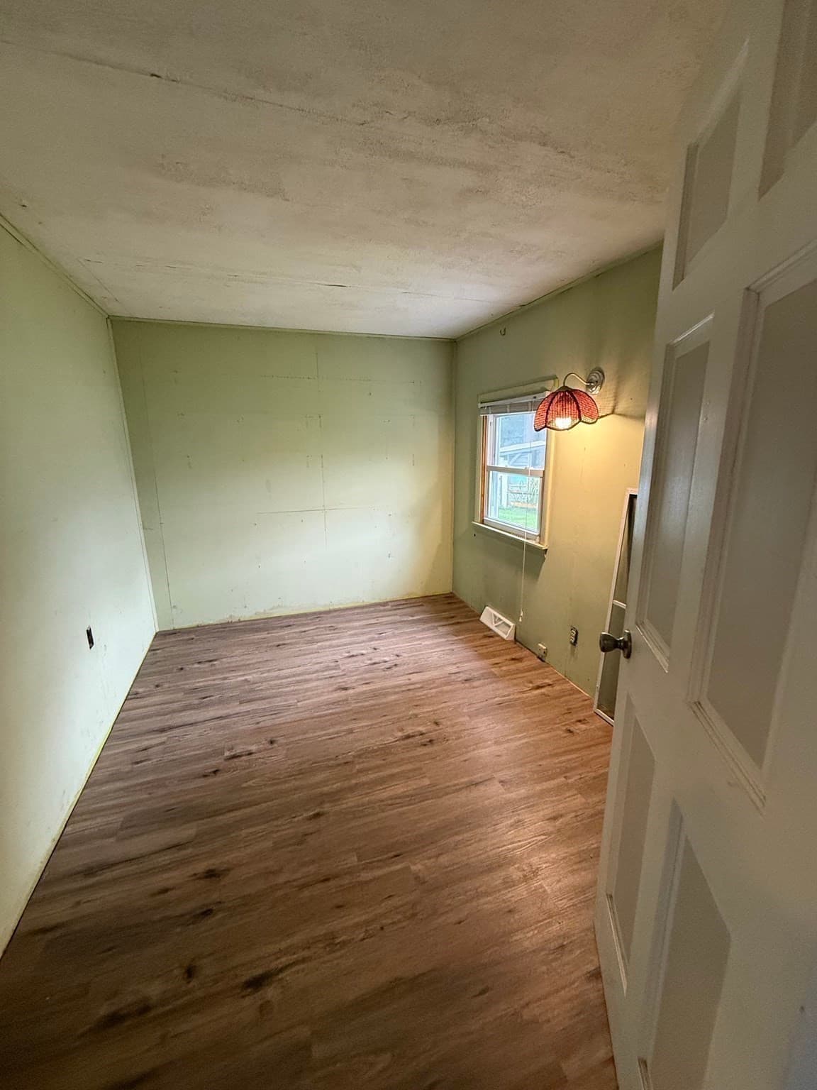 Single Family Residence at 21 Freeman Ave, Webster MA 01570, Webster, photo 22 of 39