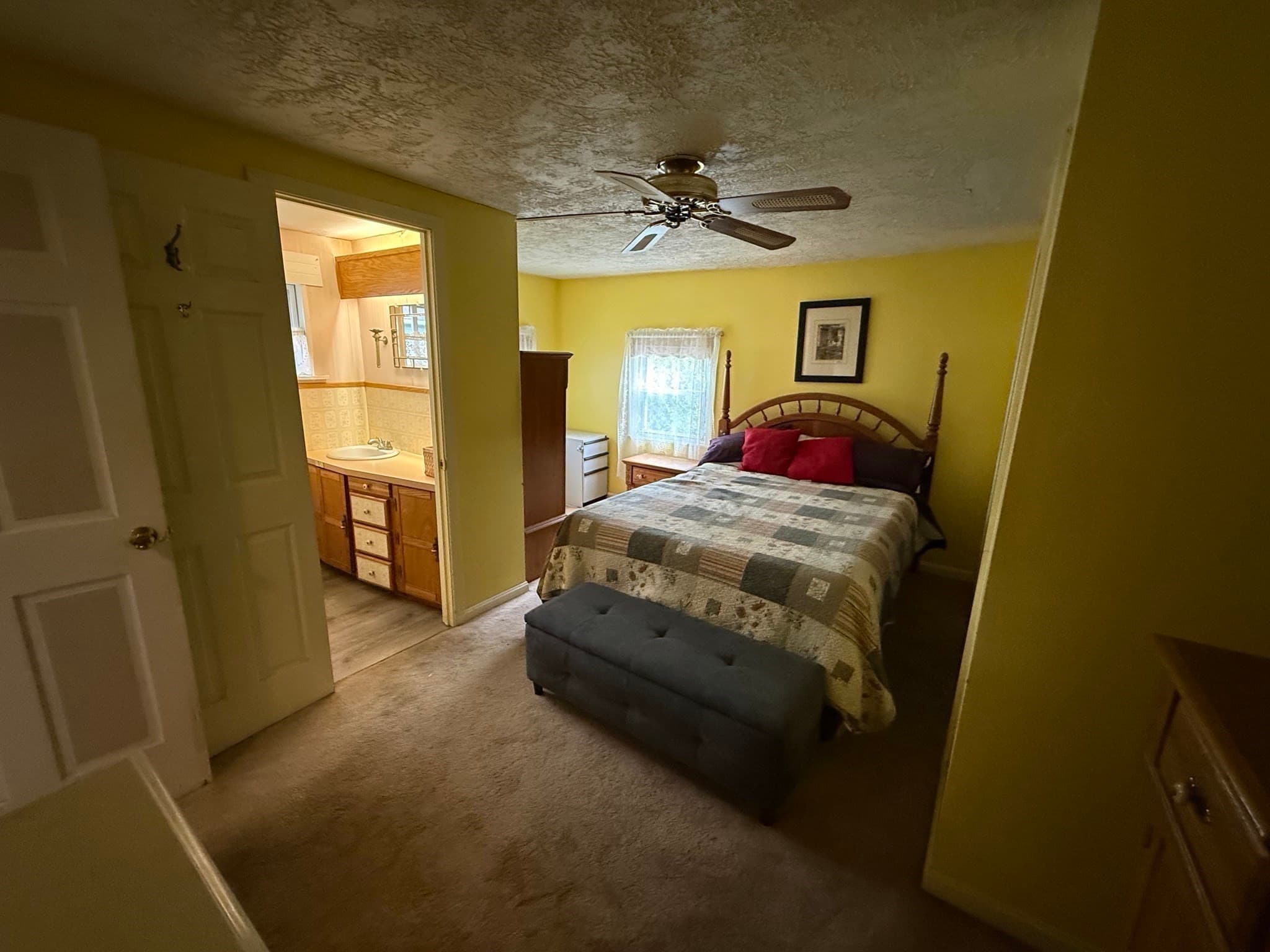 Single Family Residence at 21 Freeman Ave, Webster MA 01570, Webster, photo 20 of 39