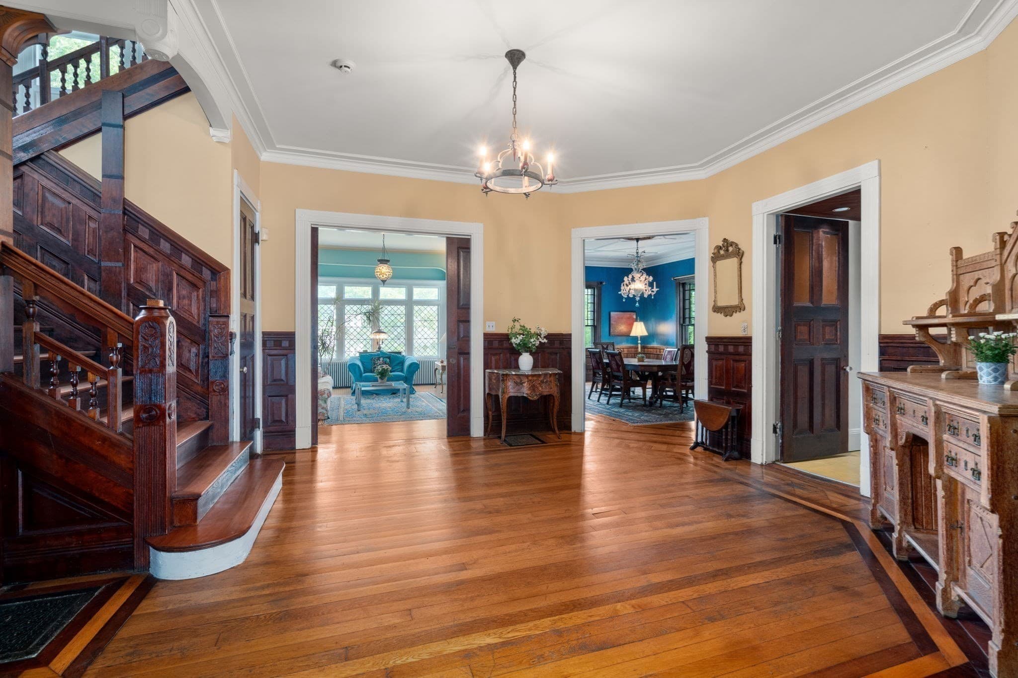 Single Family Residence at 186 Highland Ave, Newton MA 02465, Newton, photo 3 of 29
