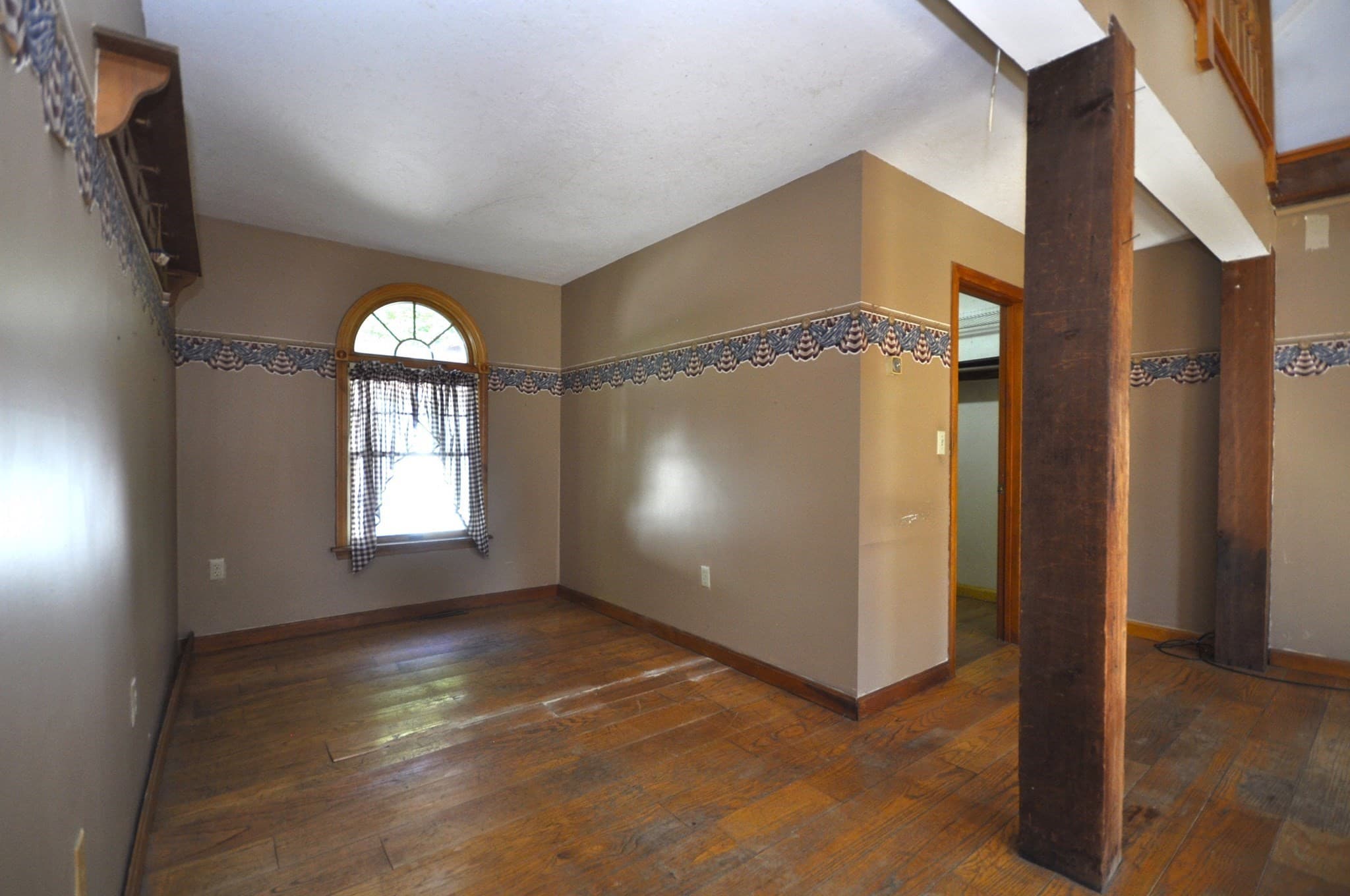 Single Family Residence at 466 Summer St, East Bridgewater MA 02333, East Bridgewater, photo 17 of 28