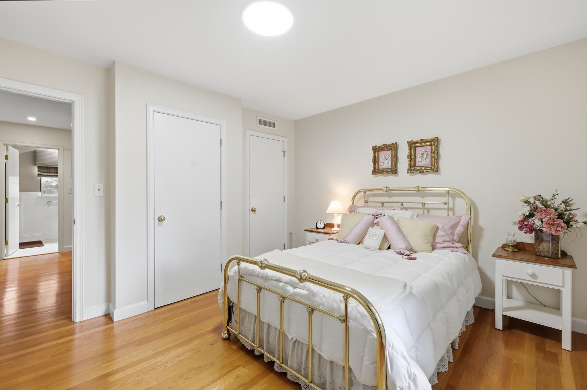 Single Family Residence at 5 Rollingwood Dr, Worcester MA 01609, Worcester, photo 29 of 38