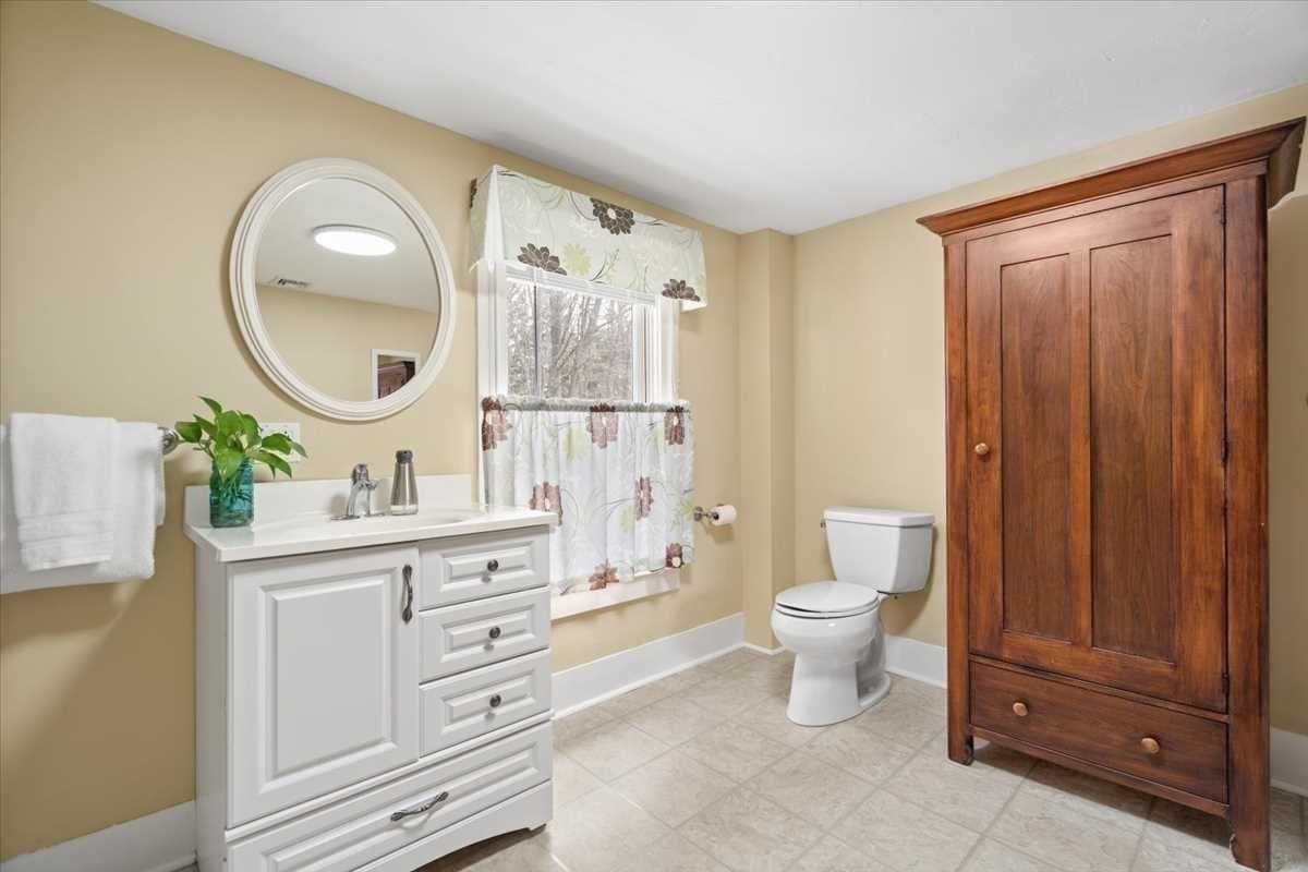 Single Family Residence at 78 Highland St, Holden MA 01520, Holden, photo 28 of 40