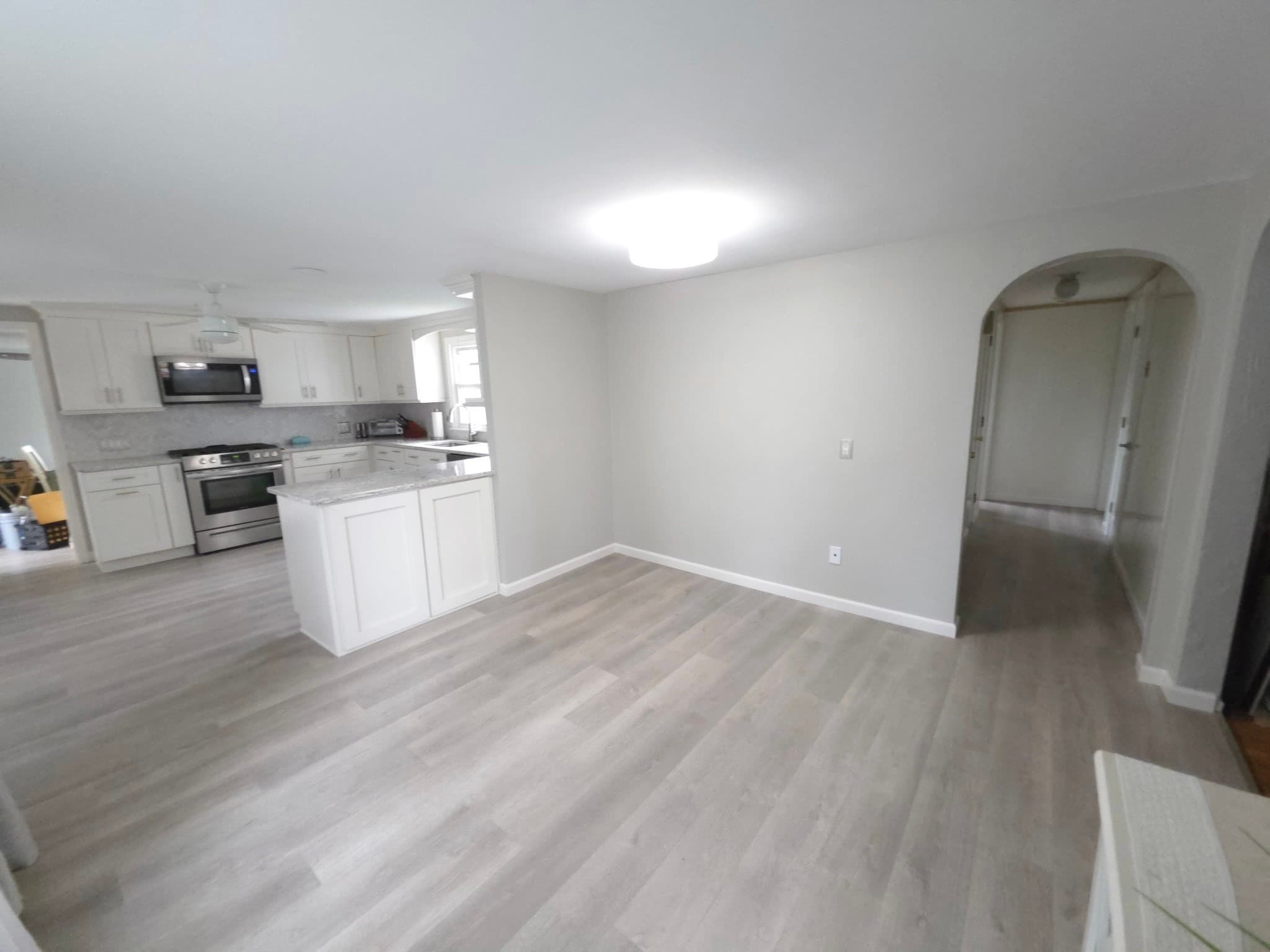 Single Family Residence at 417 River Rd, Agawam MA 01001, Agawam, photo 17 of 27