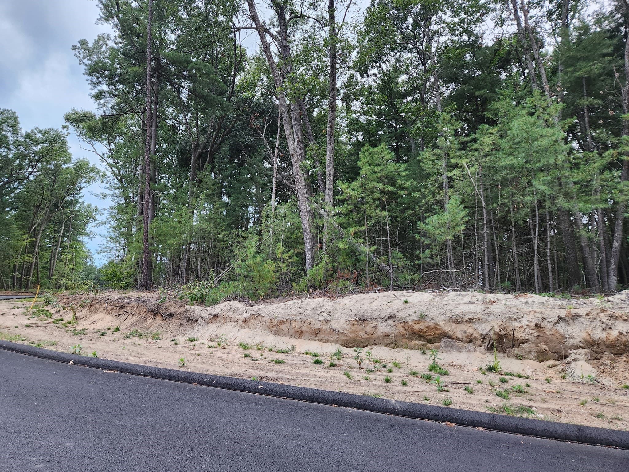 Residential at Lot 20 Nathaniel Hill, Westfield MA 01085, Westfield, photo 2 of 3