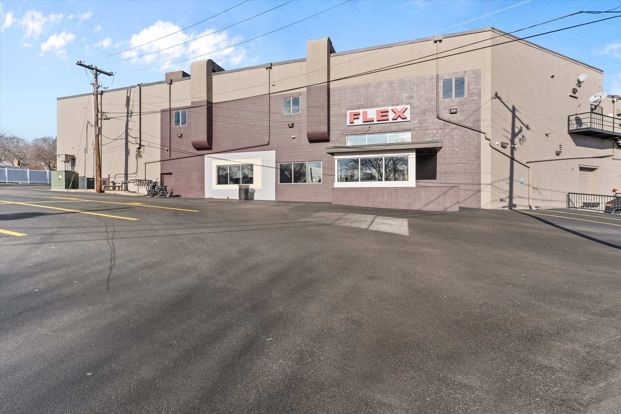 304R Lincoln Ave., Saugus MA 01960