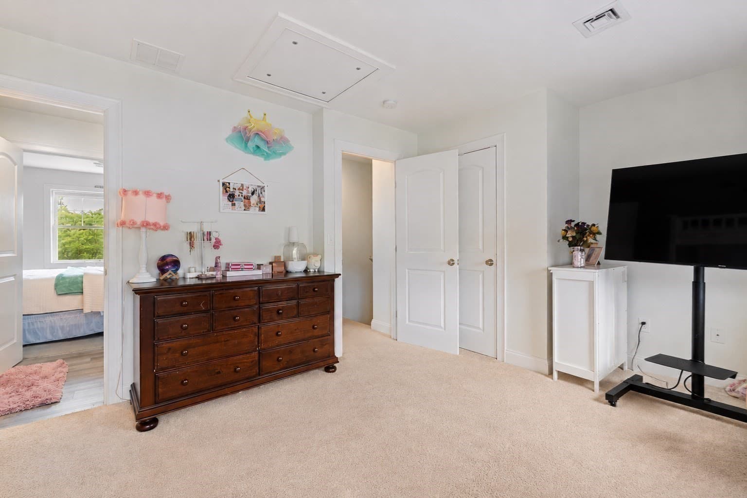 Single Family Residence at 19 Lighthouse Ln, Westminster MA 01473, Westminster, photo 24 of 39