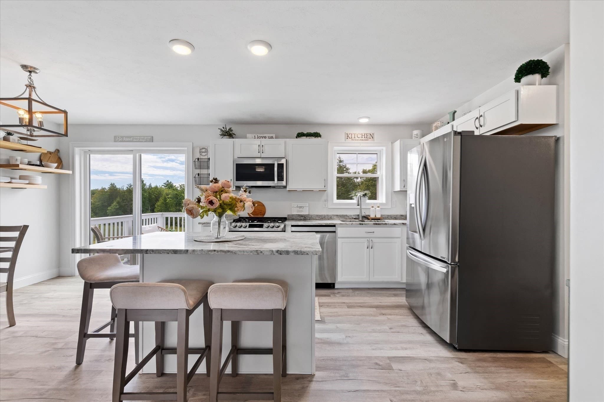 Single Family Residence at 19 Lighthouse Ln, Westminster MA 01473, Westminster, photo 11 of 39