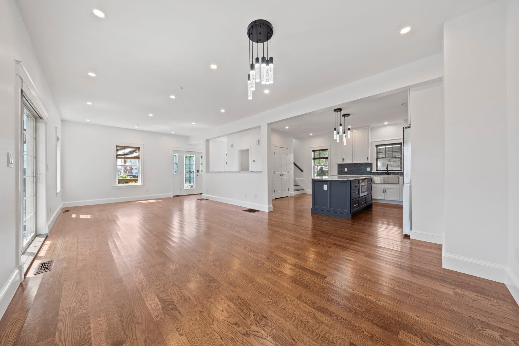 Condominium at 248 Presidents Ln # 6, Quincy MA 02169, Quincy, photo 9 of 40