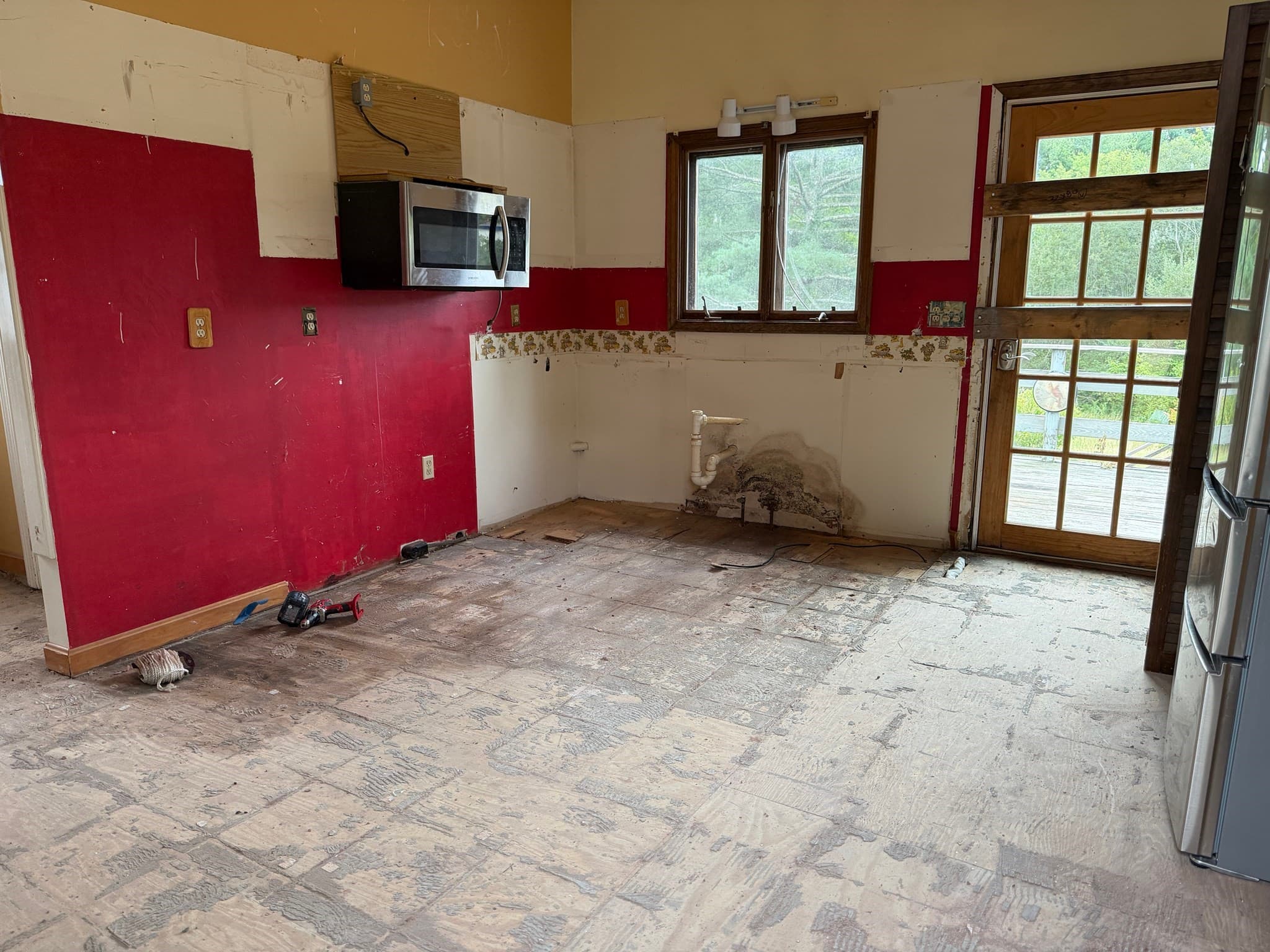 Single Family Residence at 239 Sandwich Rd, Wareham MA 02571, Wareham, photo 4 of 23