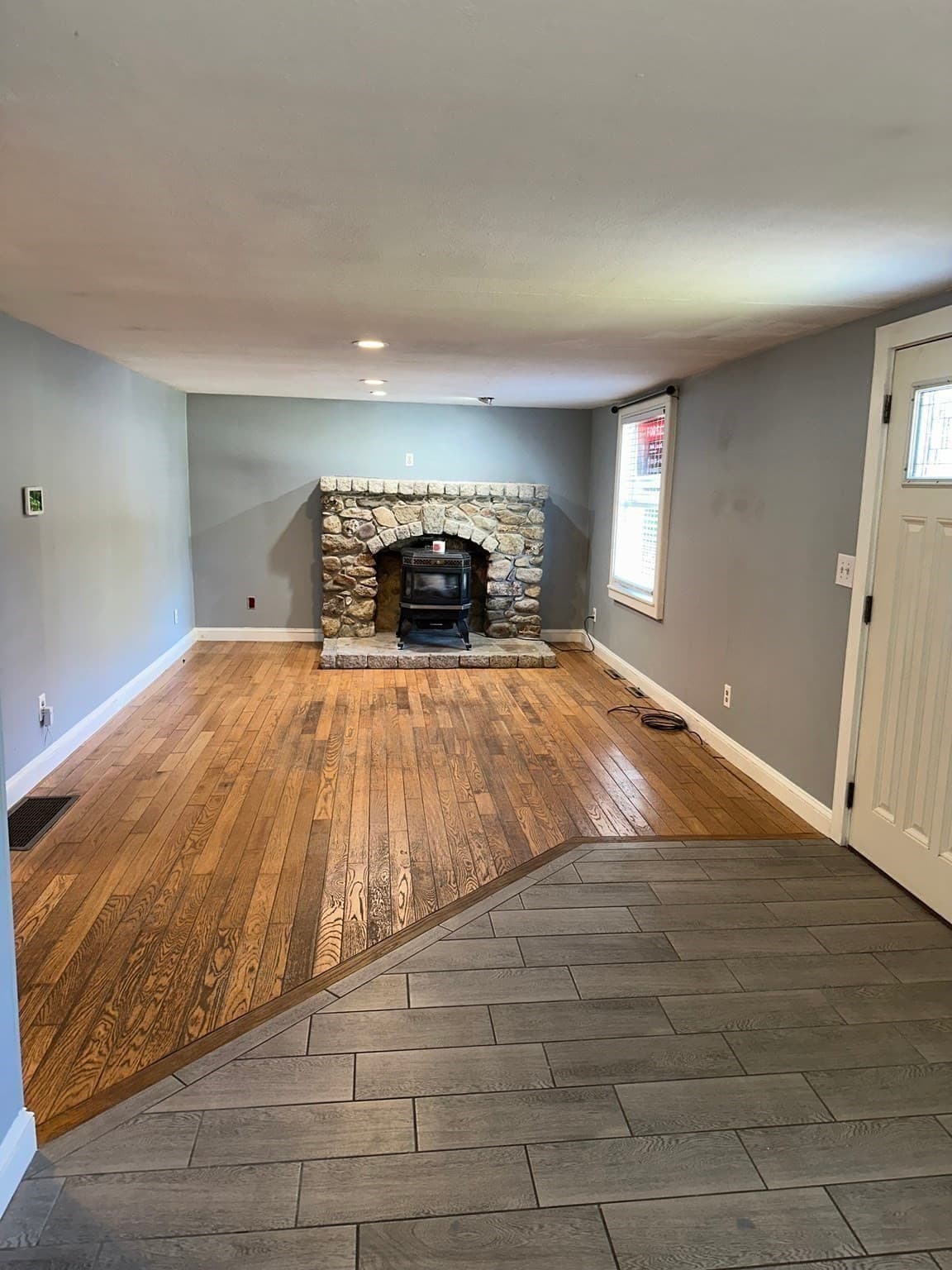 Single Family Residence at 111 Wareham Lake Shore Dr, Wareham MA 02571, Wareham, photo 14 of 19