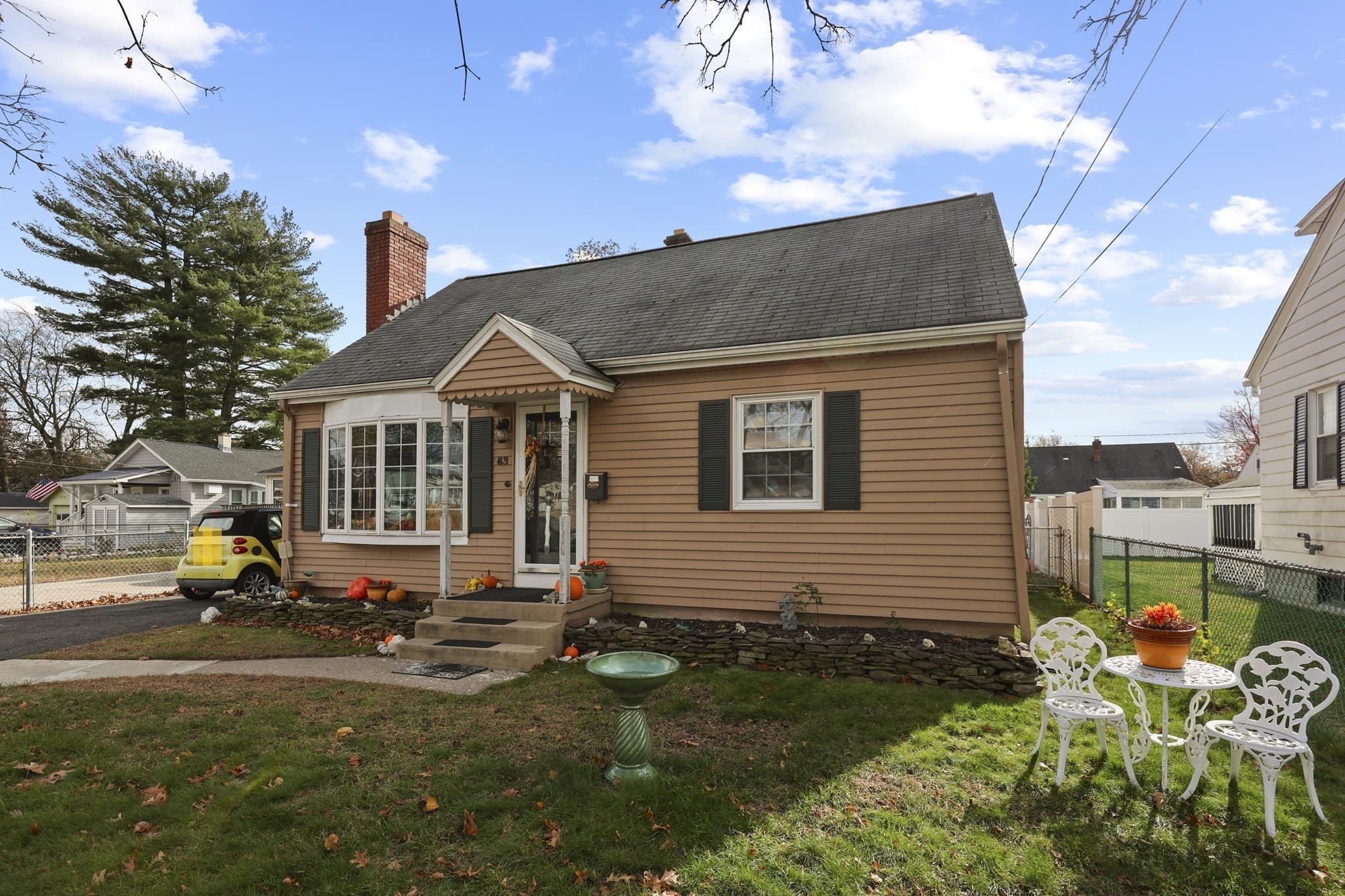 83 Oklahoma St, Springfield MA 01104