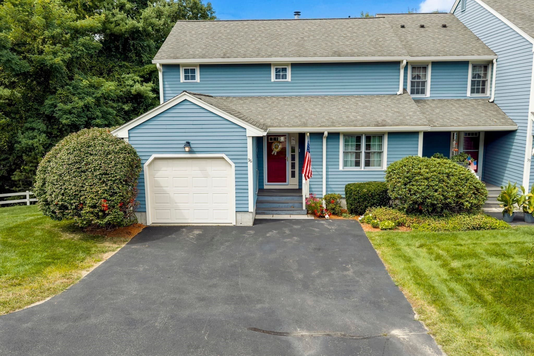 36 Betsy Ross Cir # 36, Sturbridge MA 01566